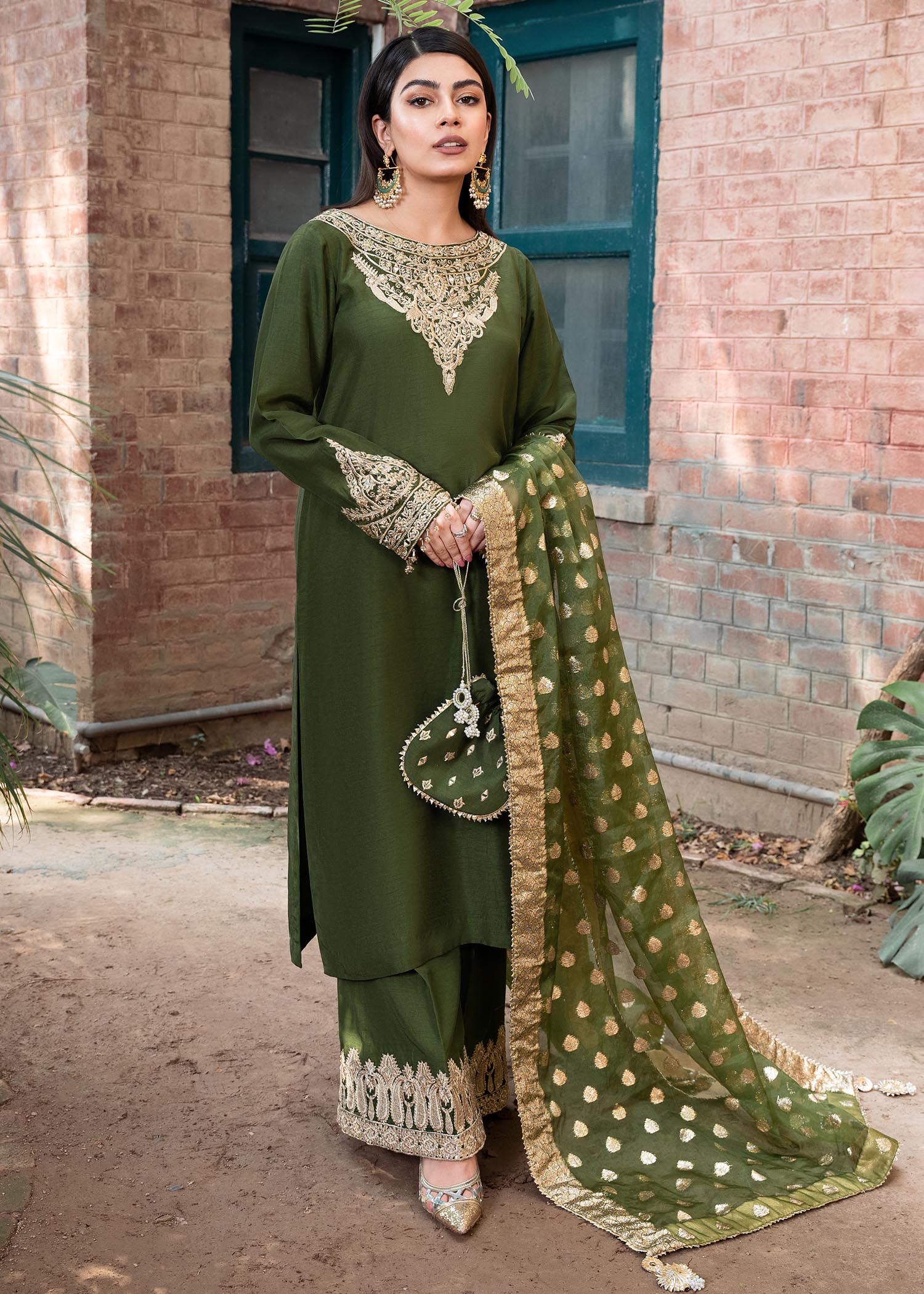 khaddi silk Kurta Set in Green