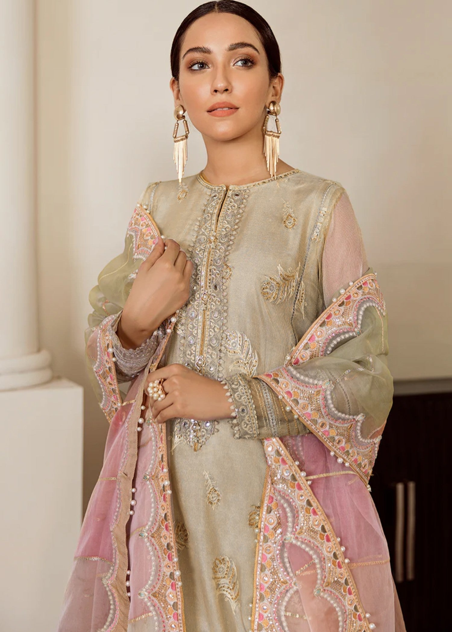 masuri Pishwas in Beige
