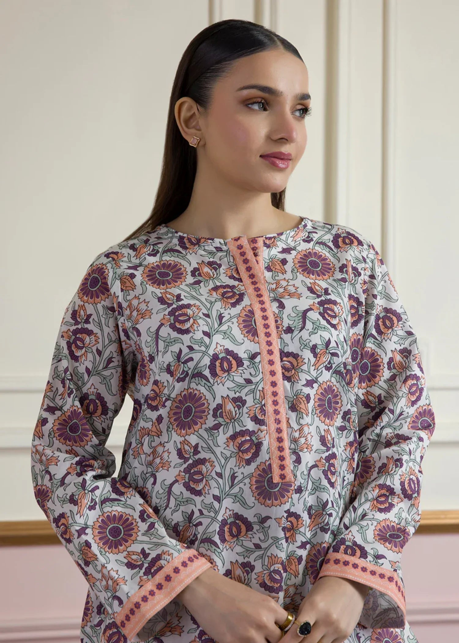 cambric Kurti in White
