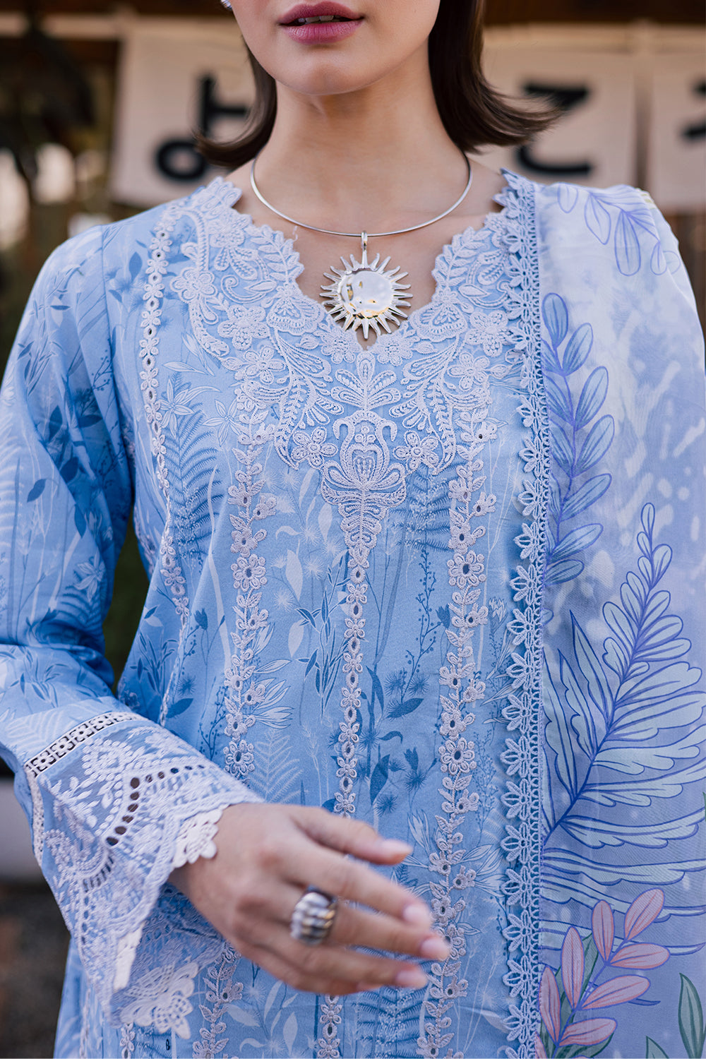 Shezlin Chikankari Eid Edit Lawn – SEREEN (AV-05)