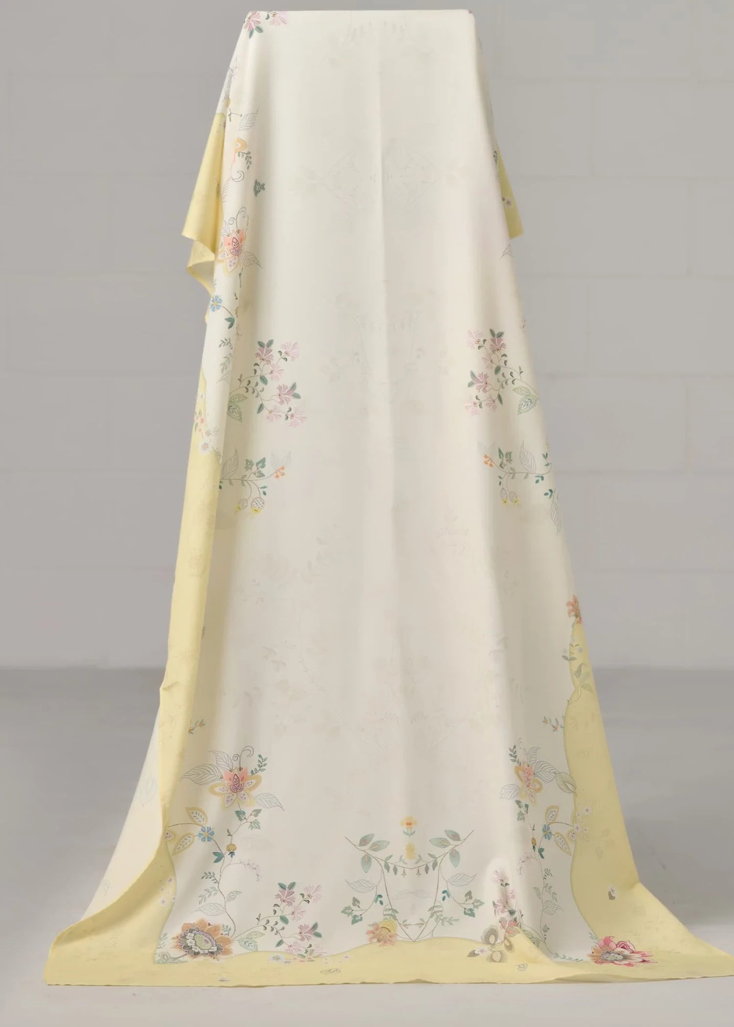 Dupatta in Off-white Color by - Trendy Women Dupatta KVB8606
