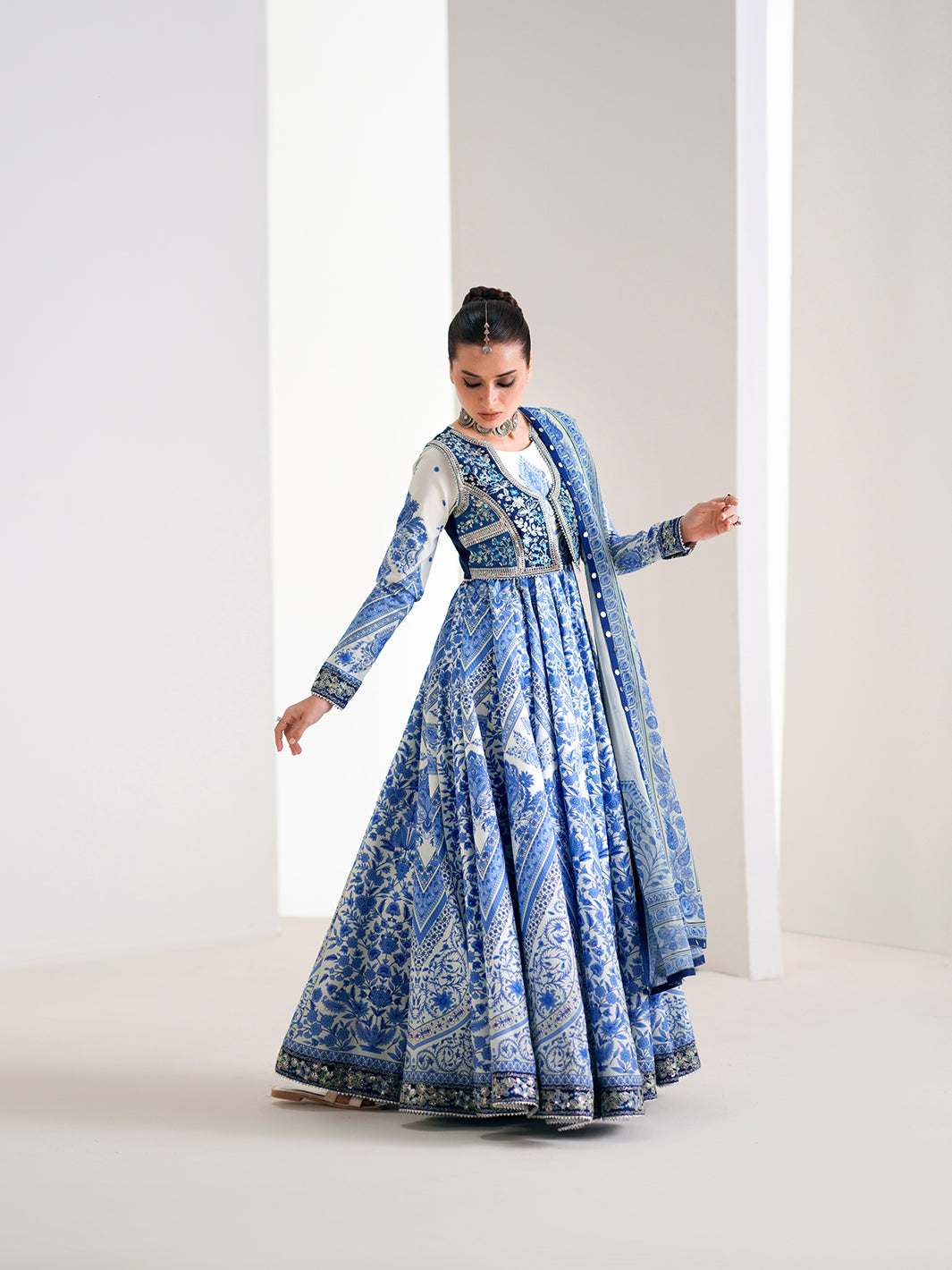Amour Luxury Lawn – 188-A