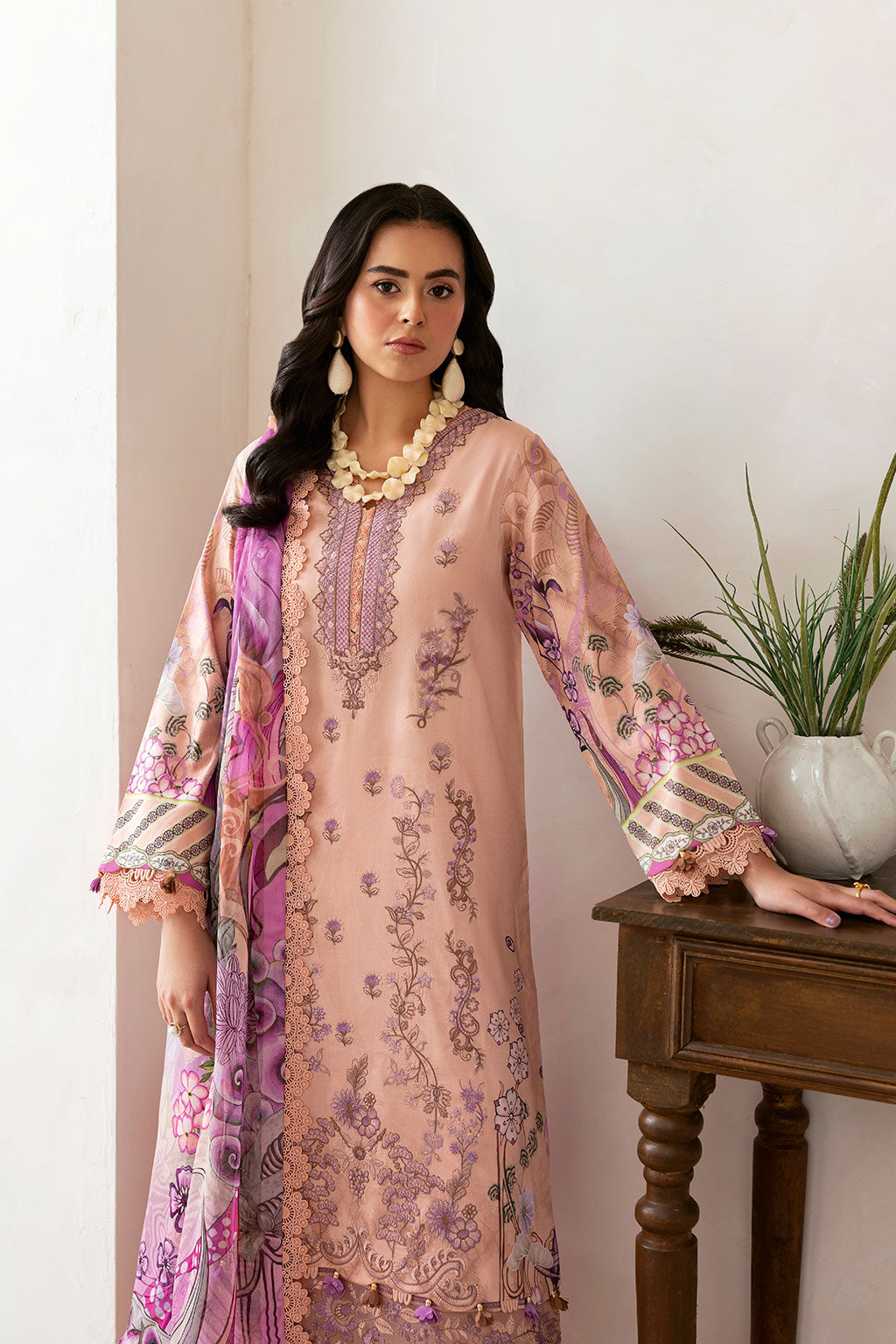 Mashaal Lawn – L-1411