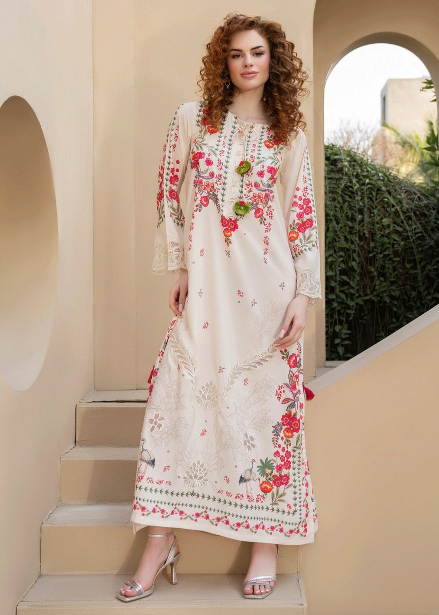 blended cambric Kaftan in Cream