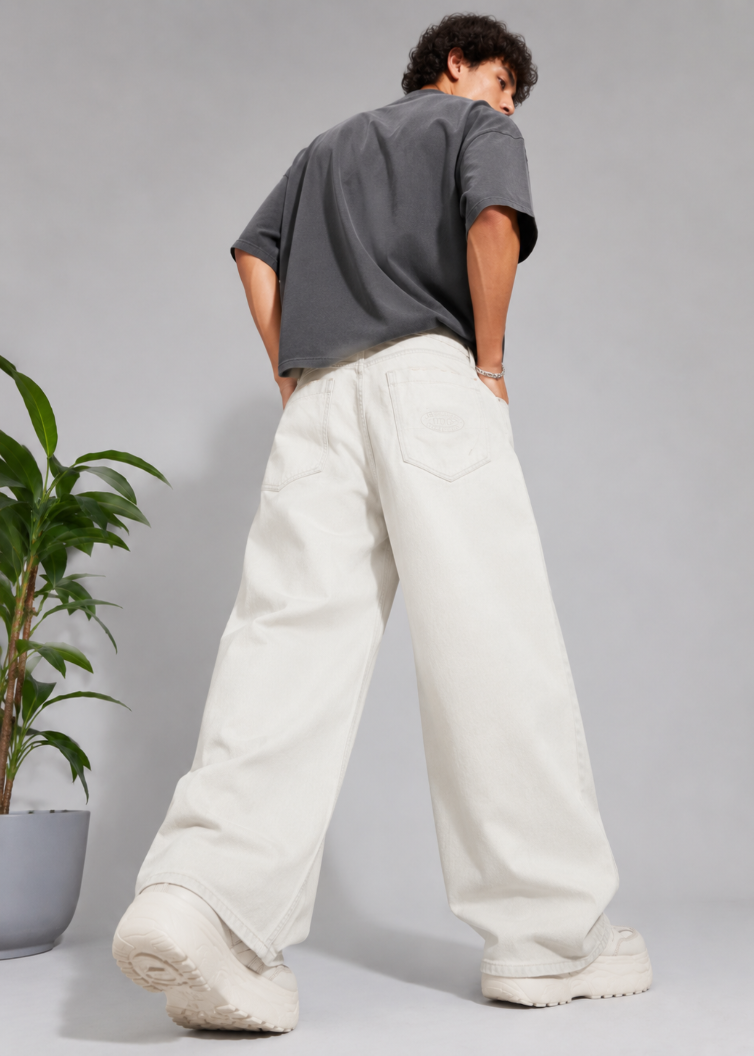 denim Jeans in Off-white