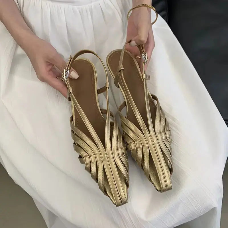 SELLY HEELS