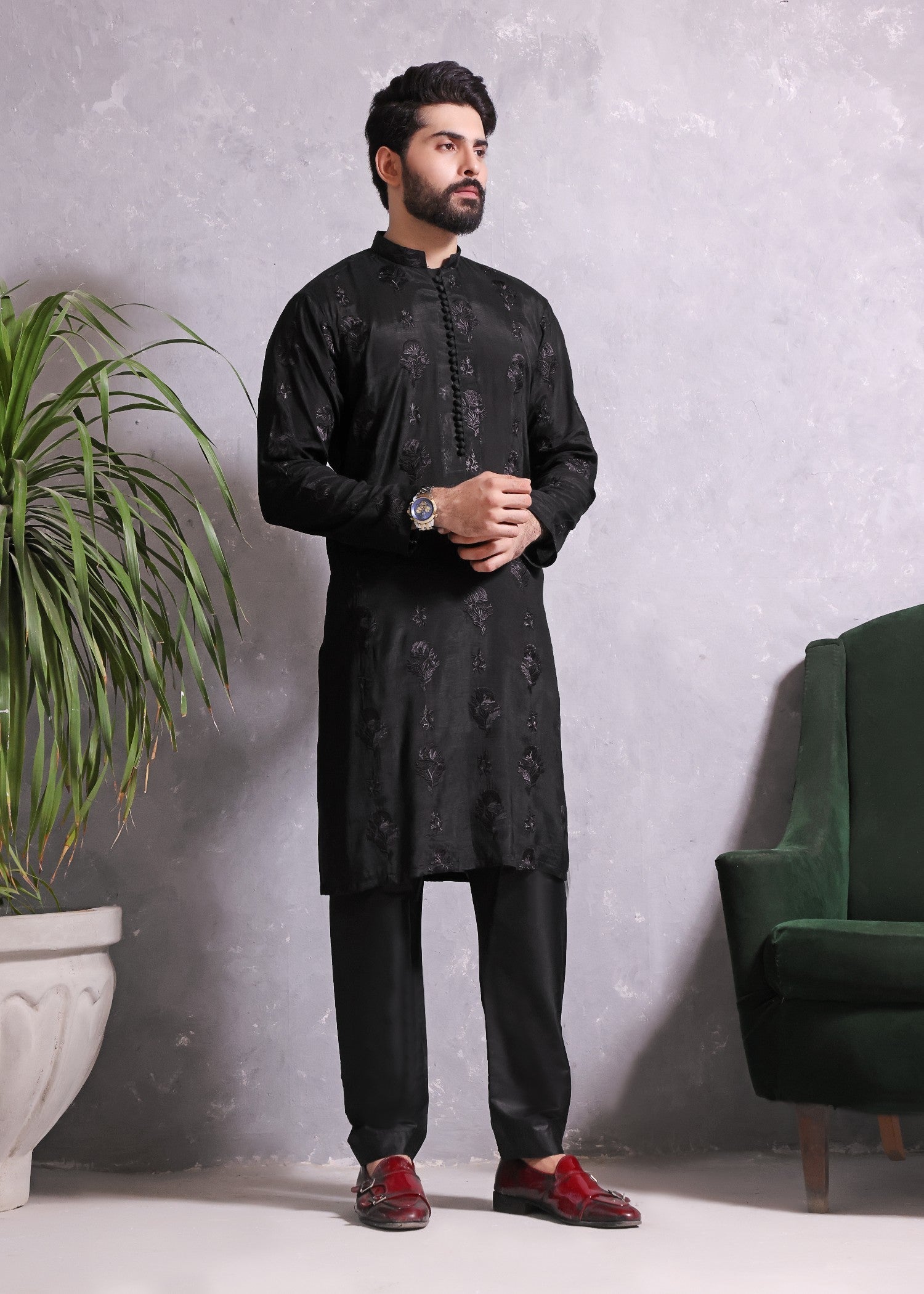 masuri Kurta Set in Black by The Great Masters (TGM)