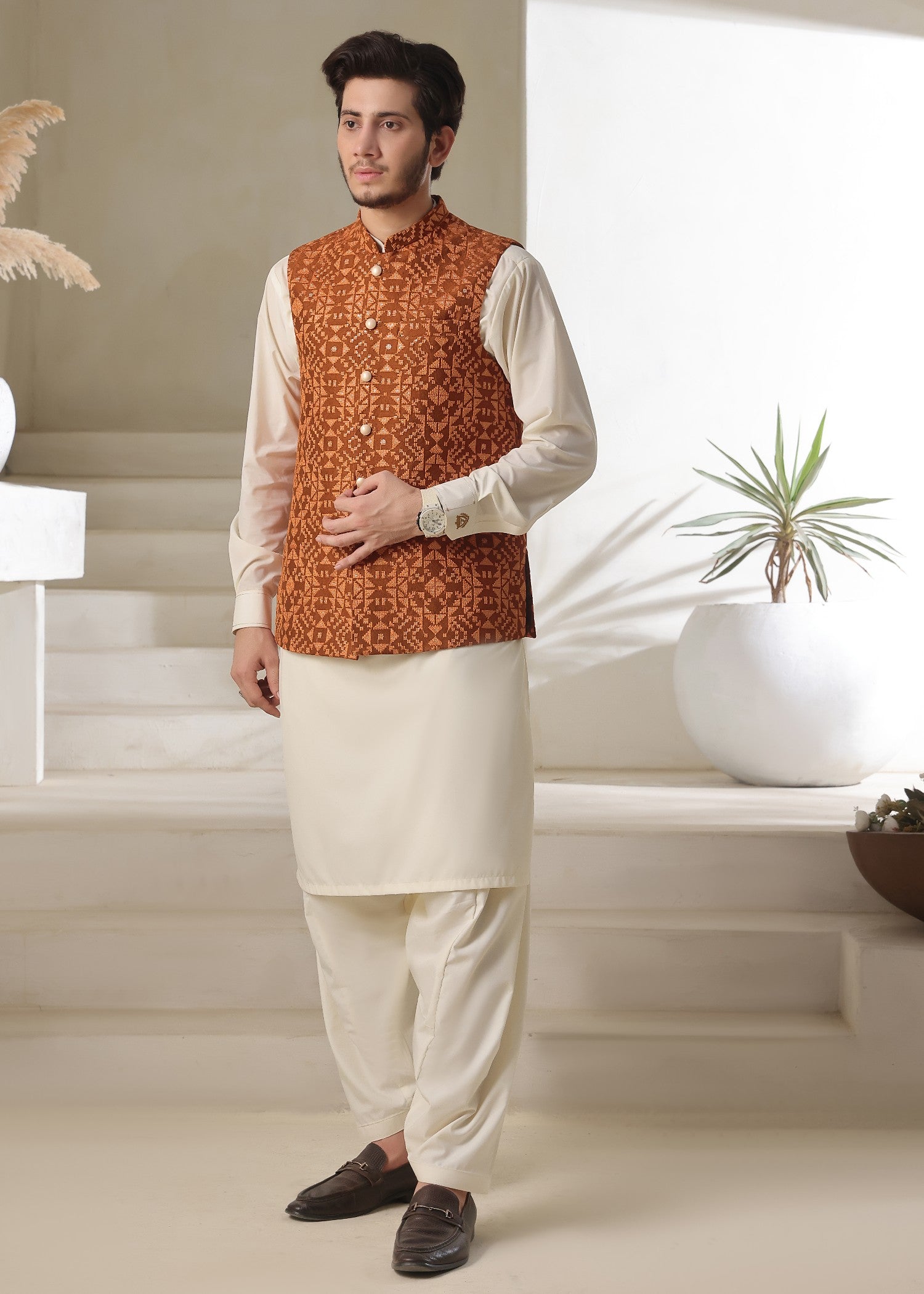 jamawar Waistcoat in Rust orange