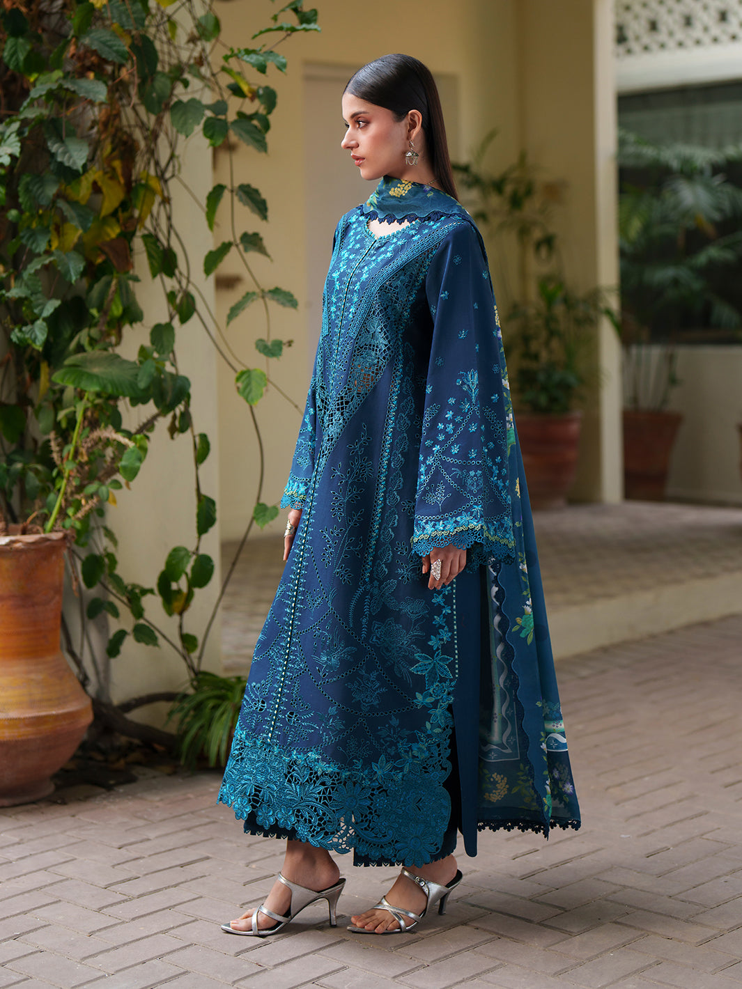 Heritage Dore Lawn – 173-A
