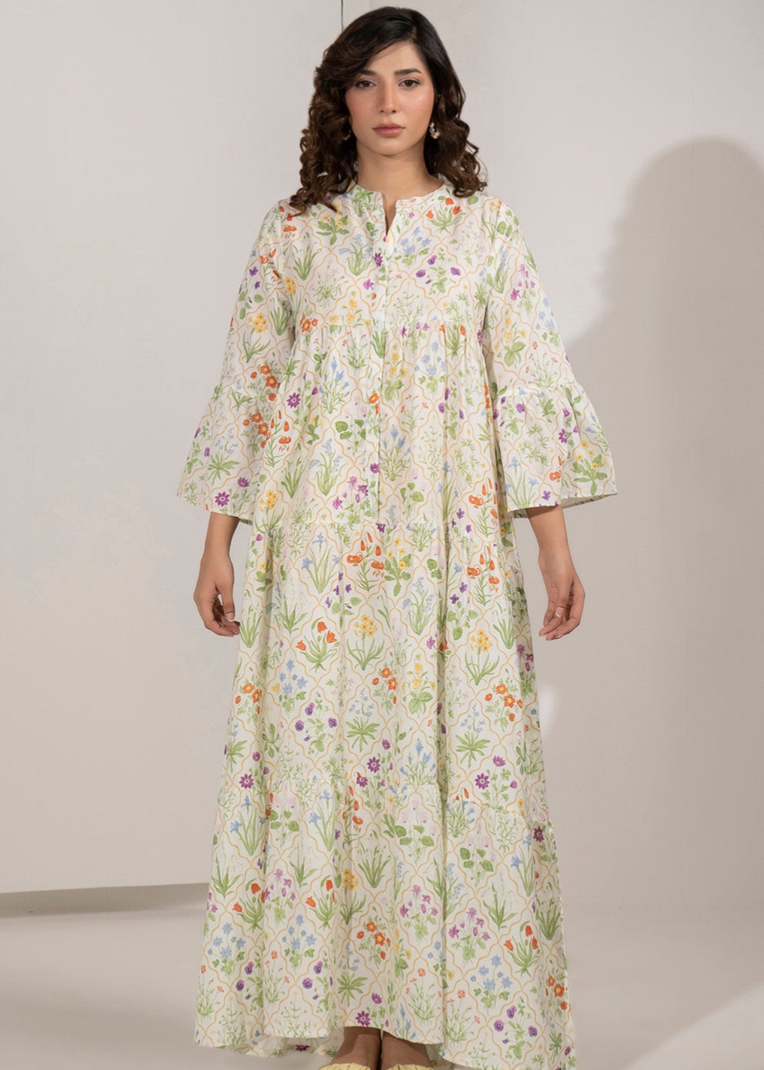 textured lawn Maxi in Off-white