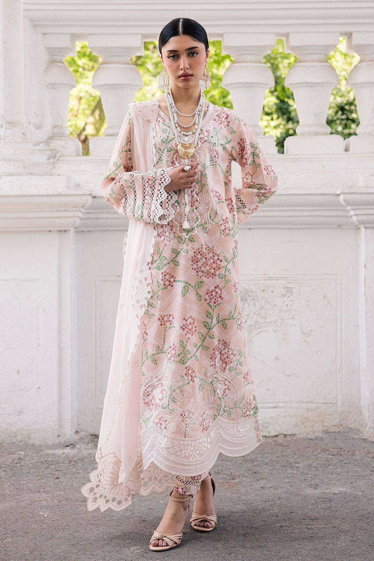 Maya Lawn – NS-169