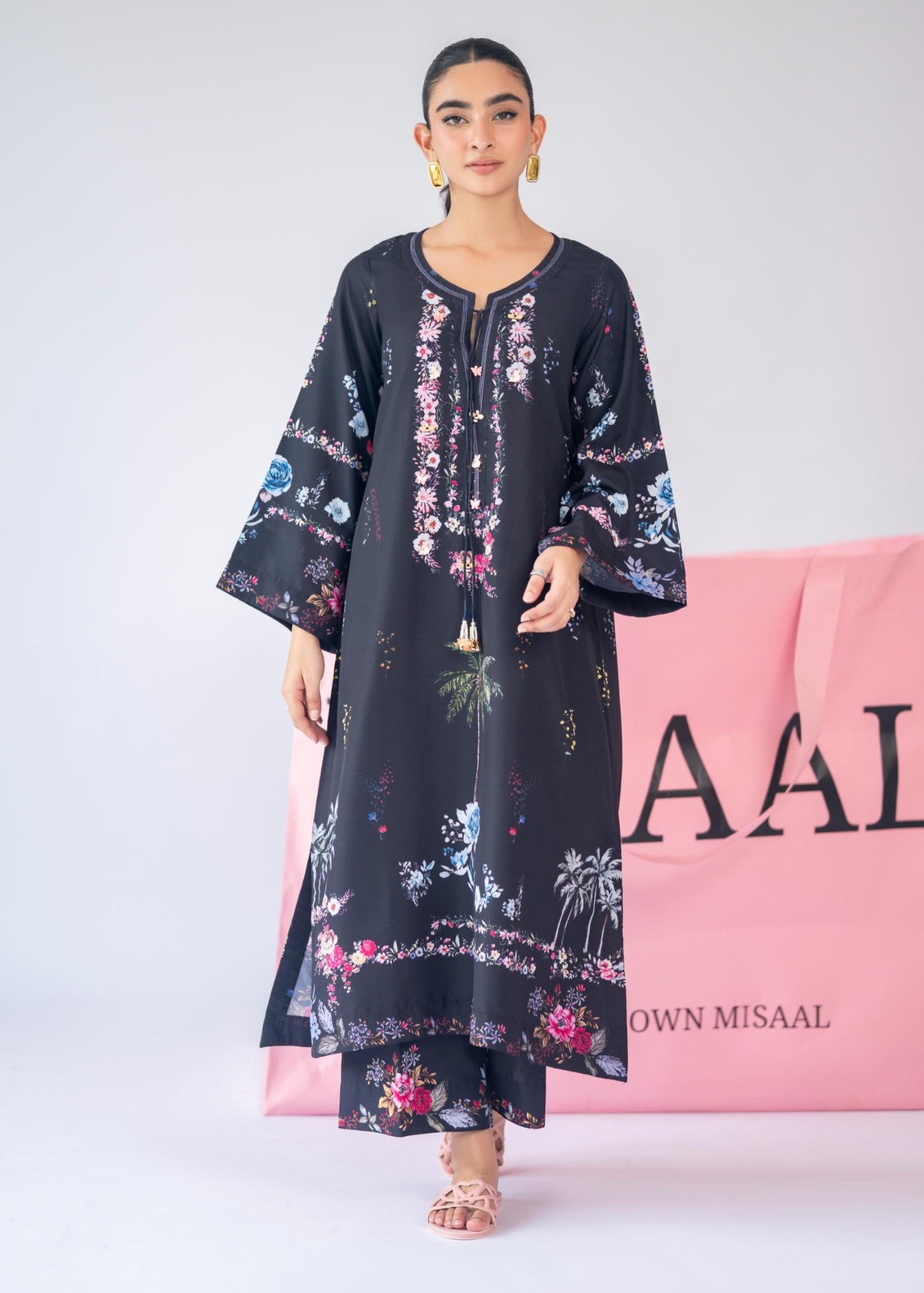 cotton silk Kurta Set in Black