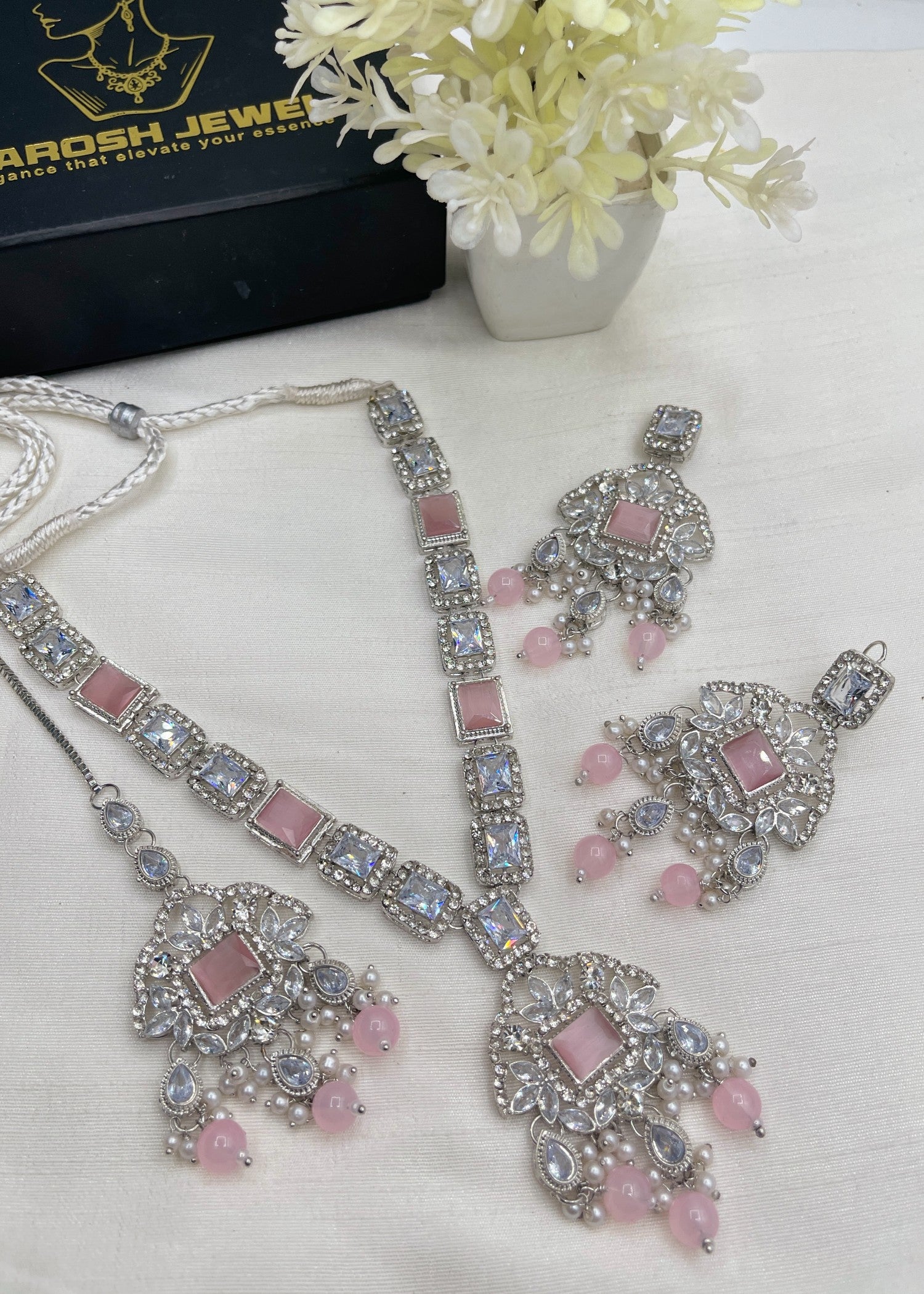 Jewelry Set in Pink, silver Color by - Trendy Women Jewelry Set SAU4314