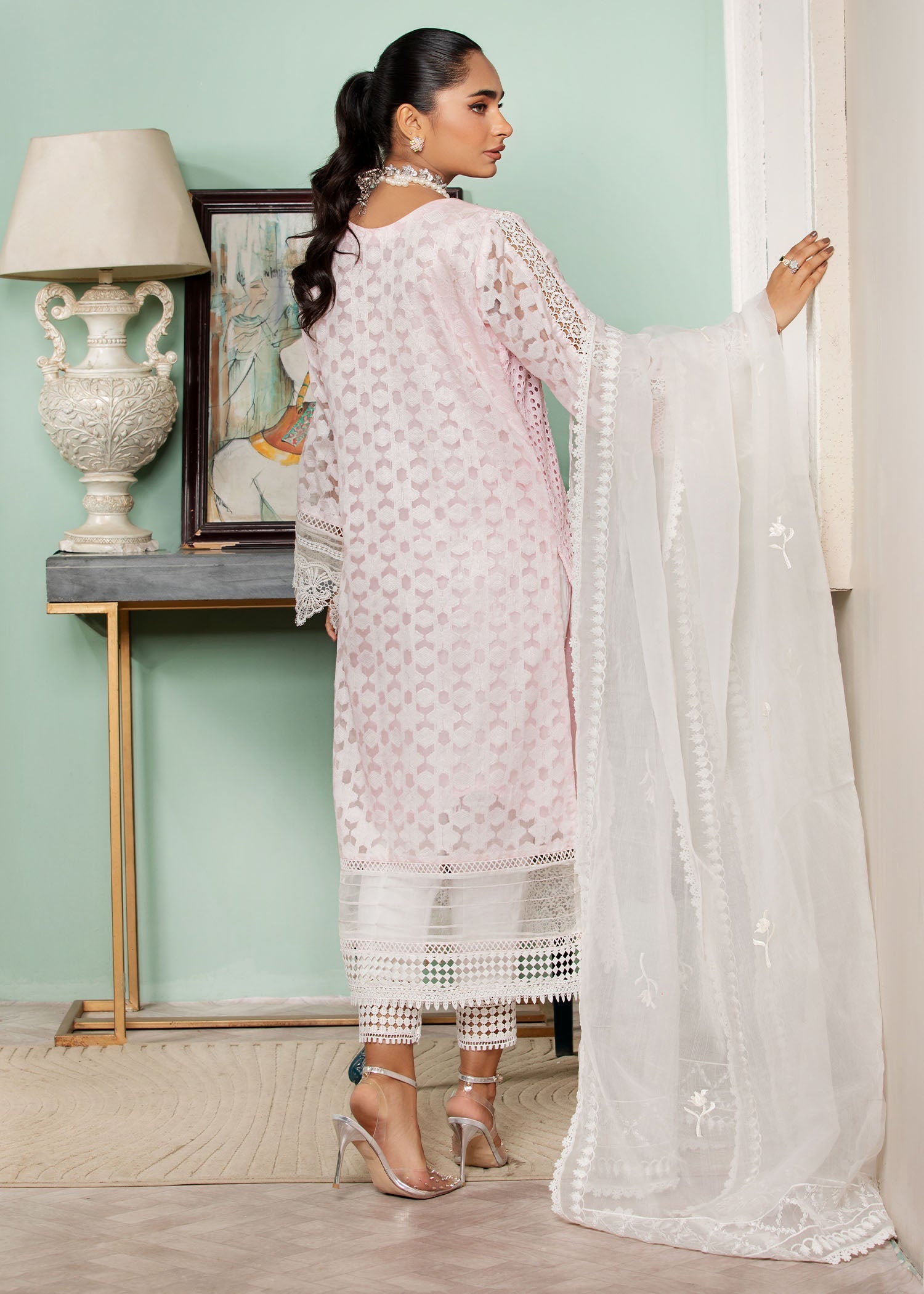 self-textured organza Kurta Set in Pastel pink
