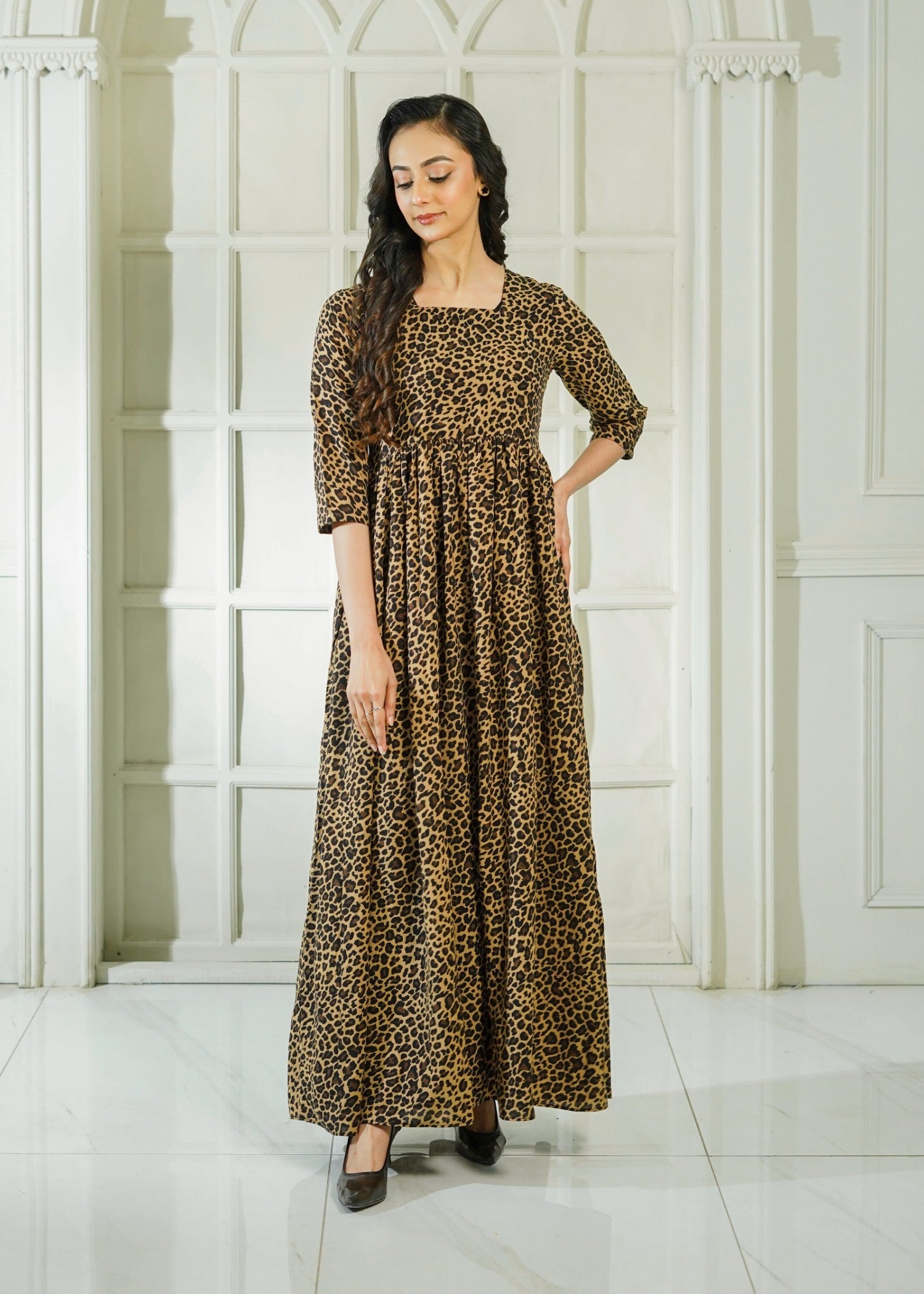 blended linen Maxi in Brown
