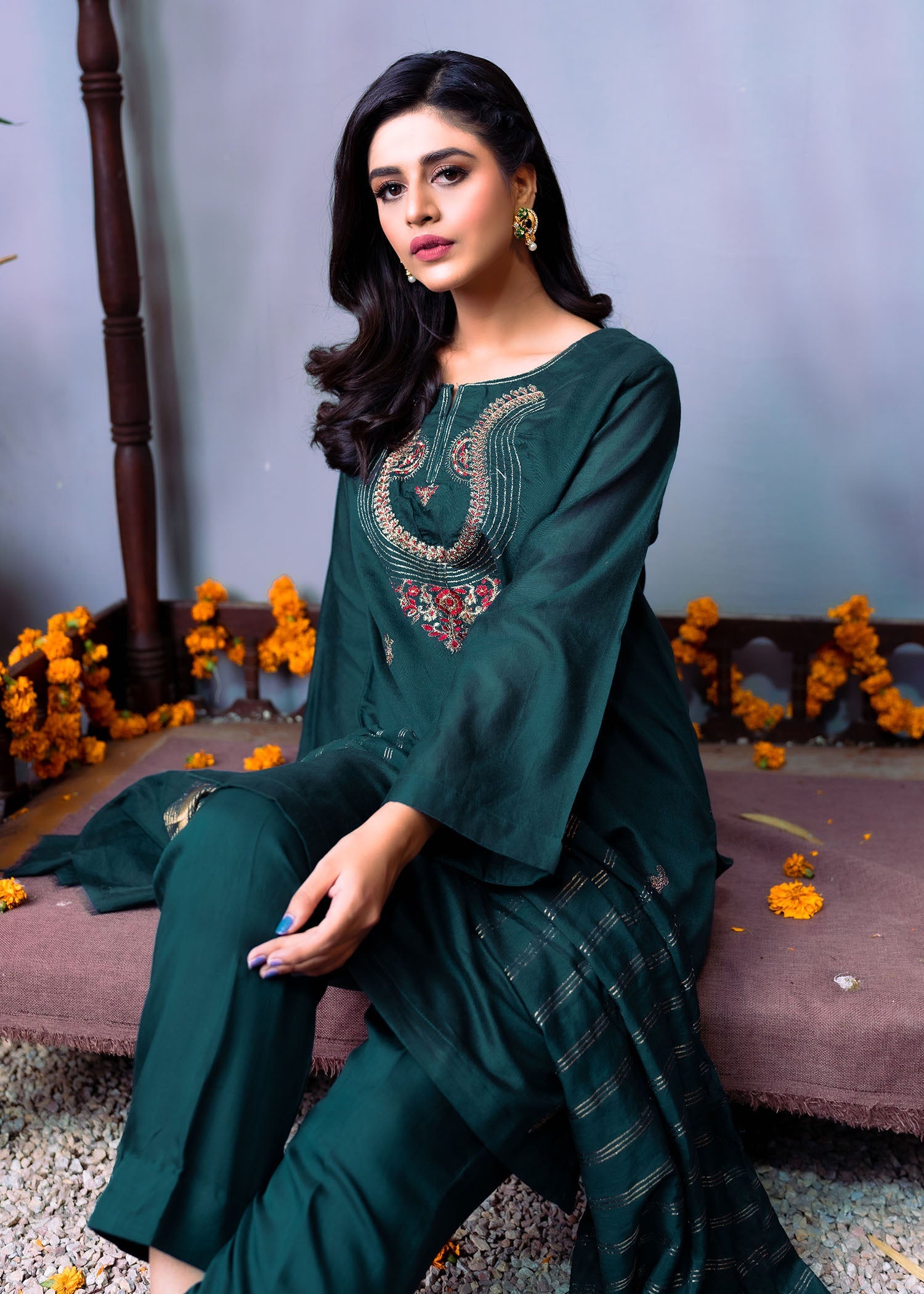 khaddi net Kurta Set in Dark green