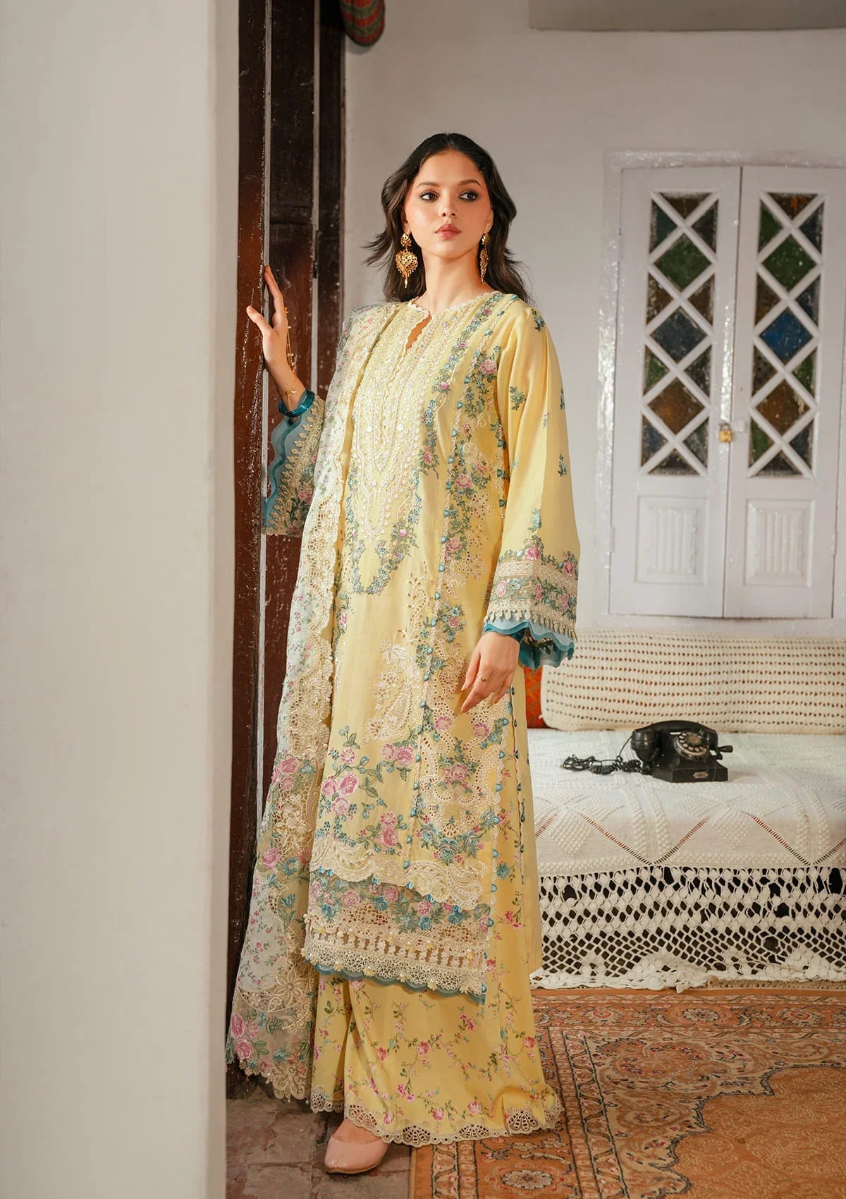 Ek Fasana Luxury Lawn – KLB-2B MUSKAAN
