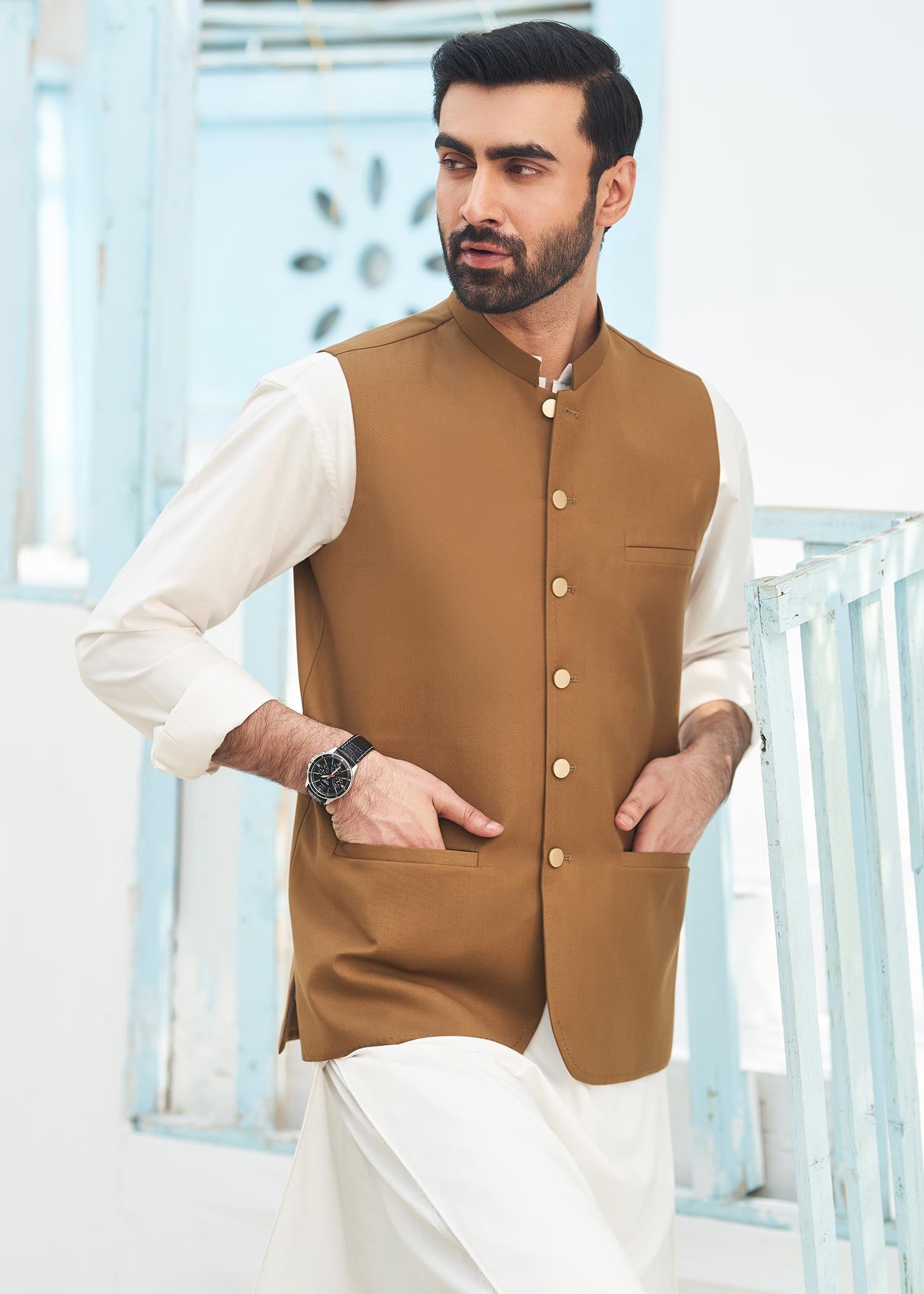suiting Waistcoat in Camel brown