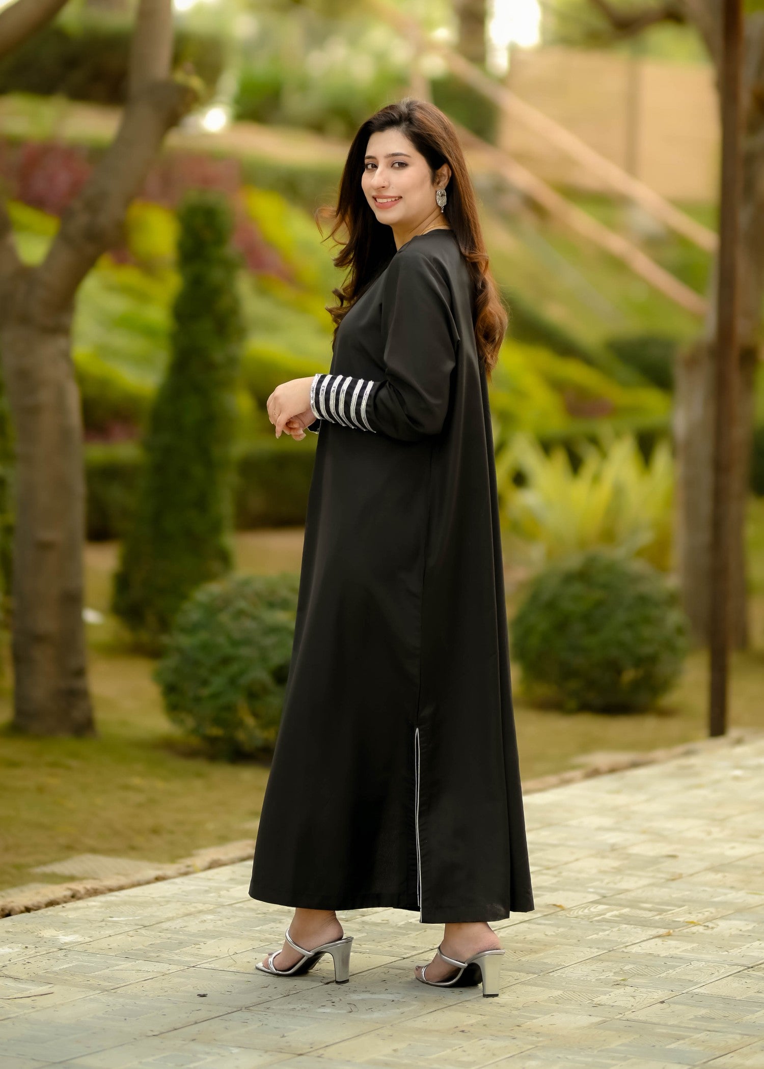silk Kaftan in Jet black