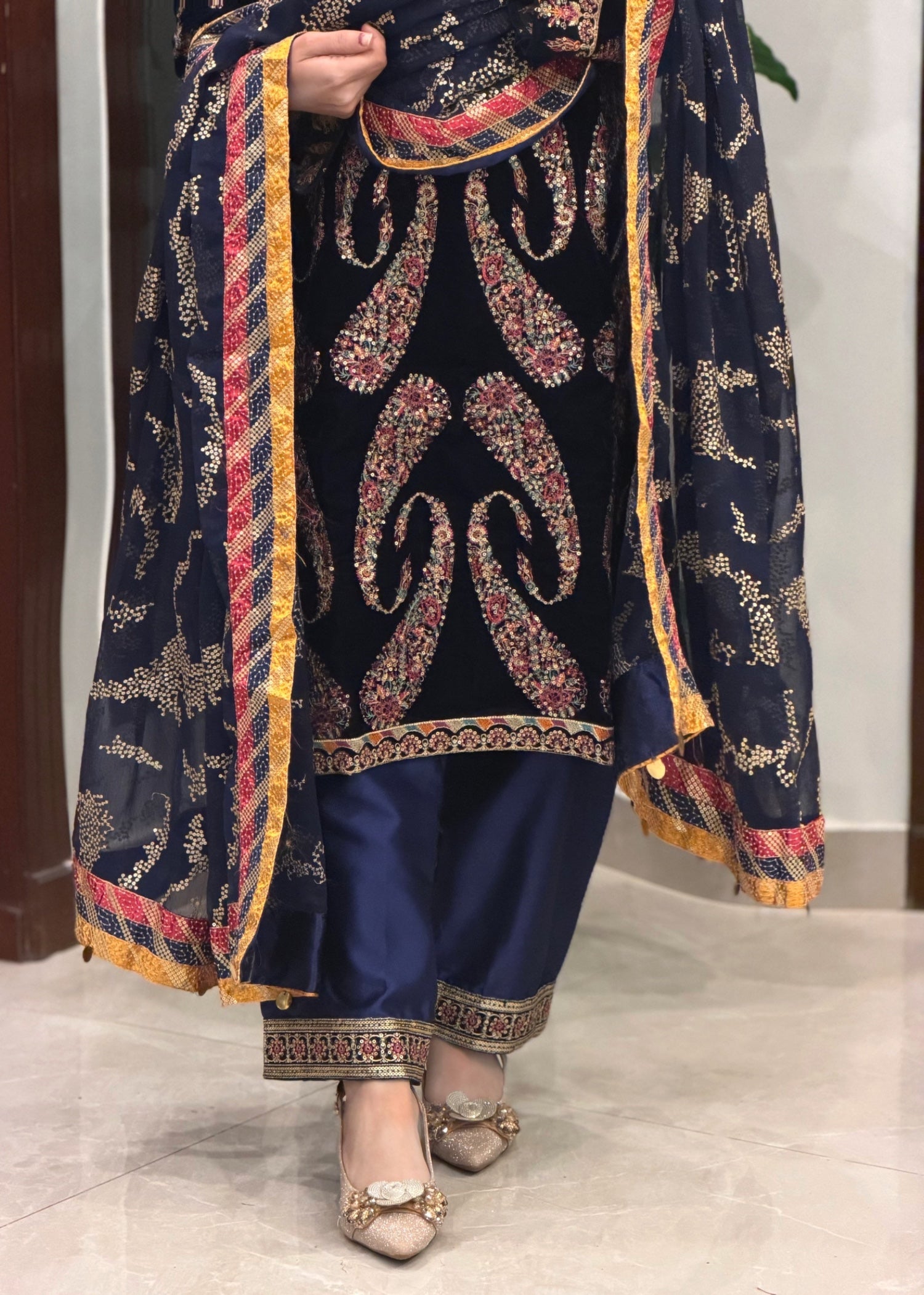velvet Kurta Set in Dark blue