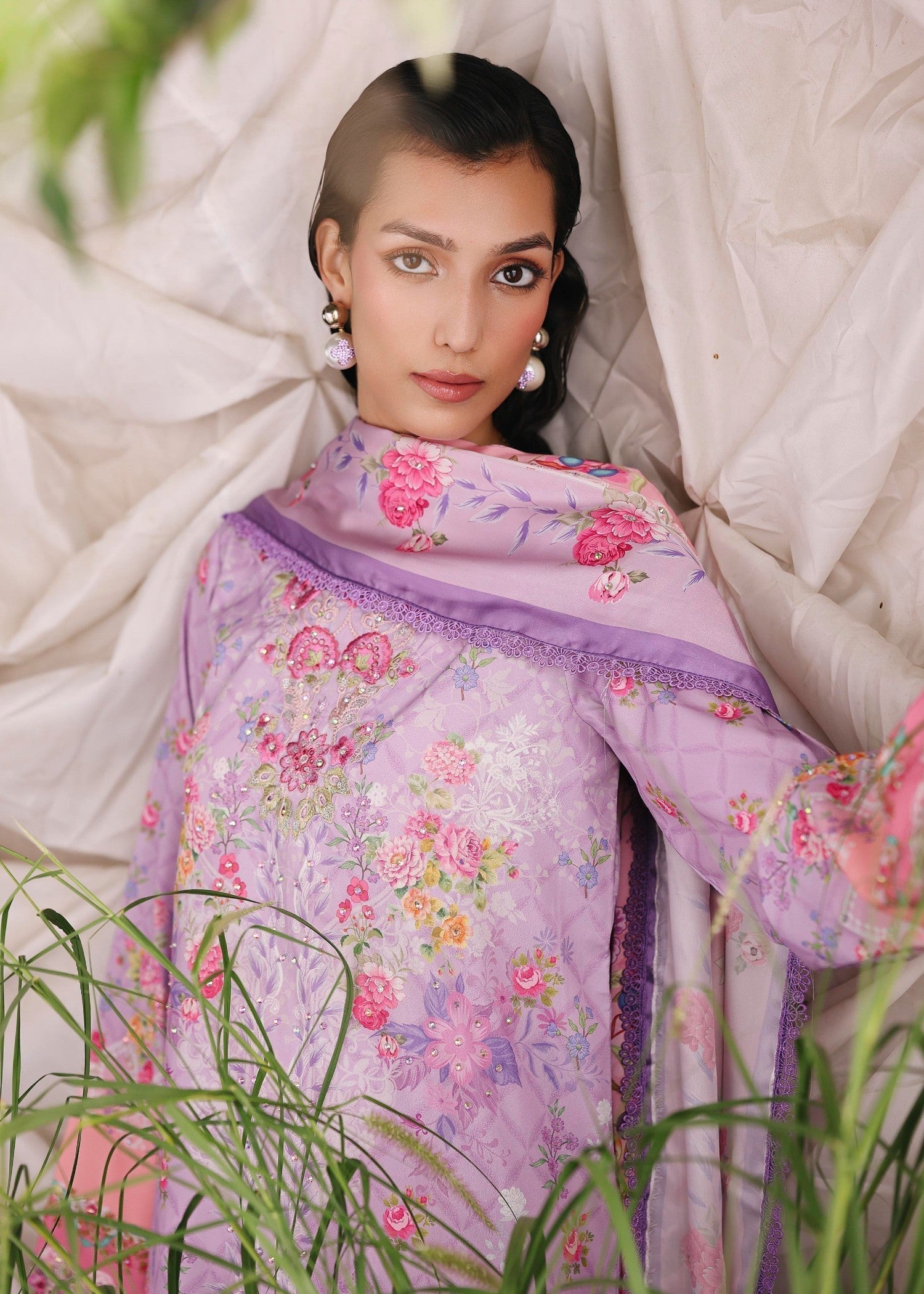 silk crepe Kurta Set in Lilac