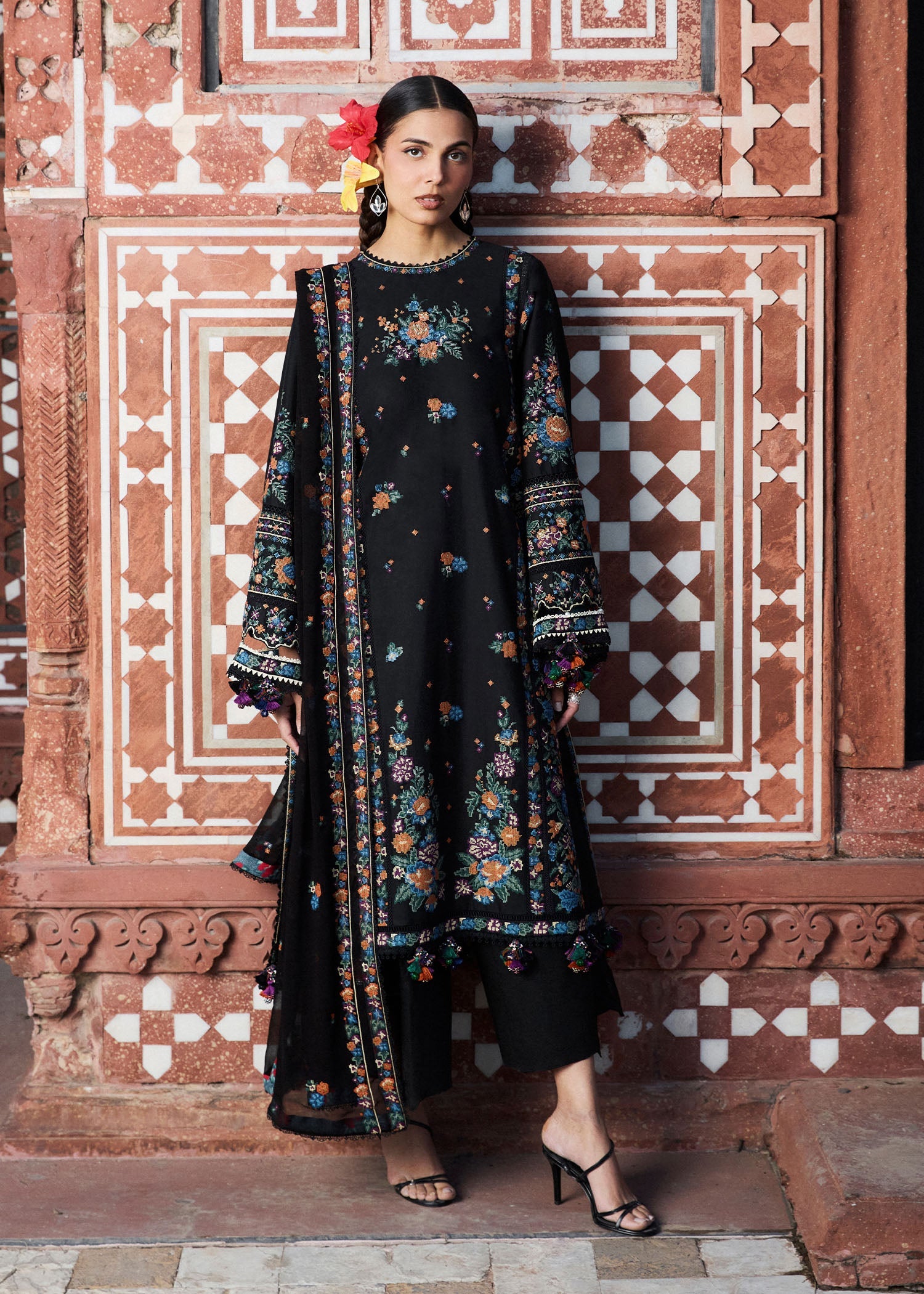 Zan Festive Luxury Lawn – Aswa