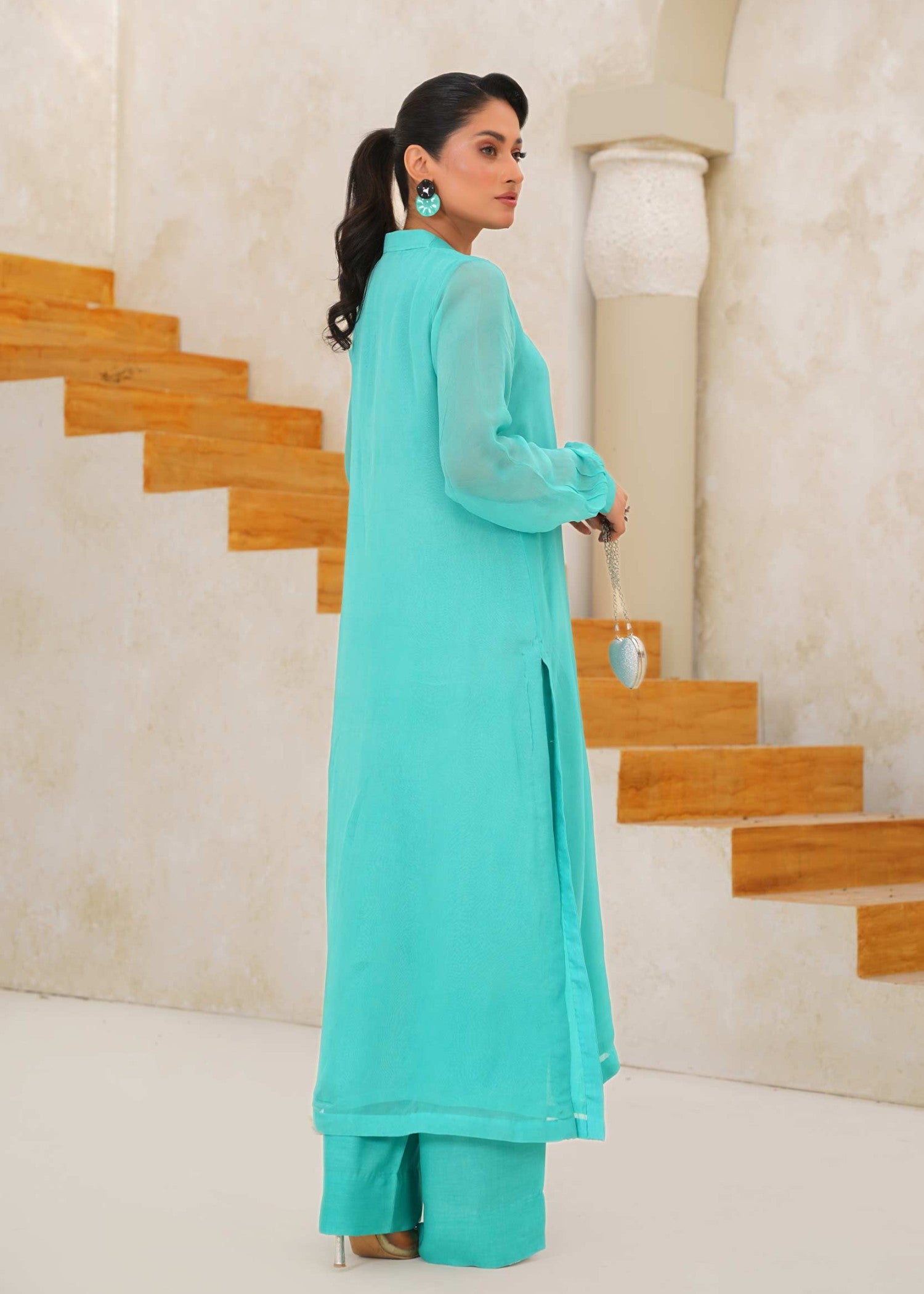crinkle chiffon Kurta Set in Light cyan