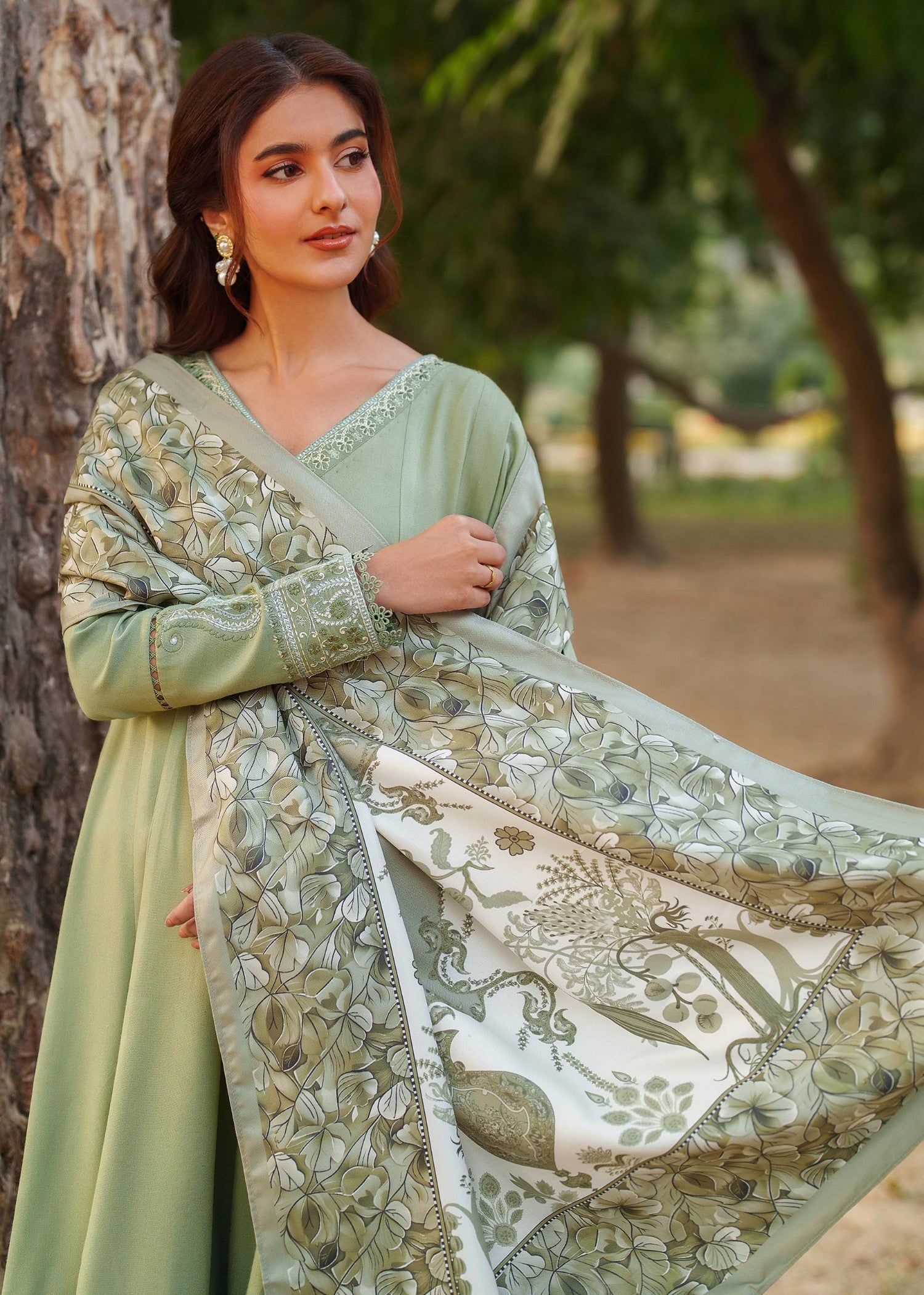 linen Pishwas in Sage green