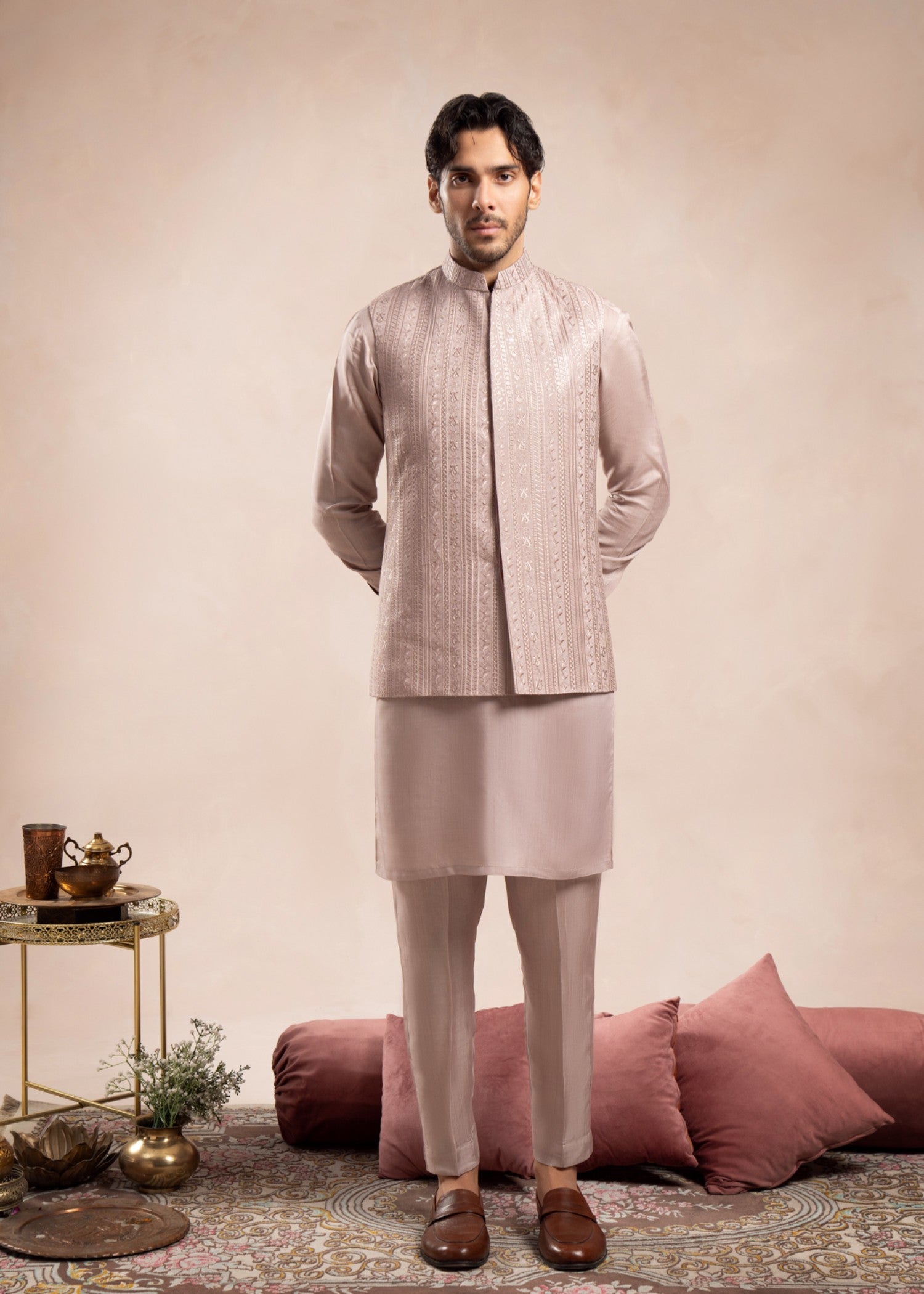 raw silk Waistcoat in Mauve pink by Muraqsh