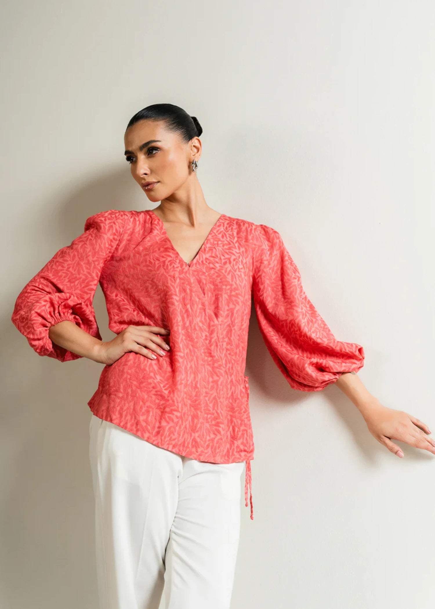 crepe Top in Coral red