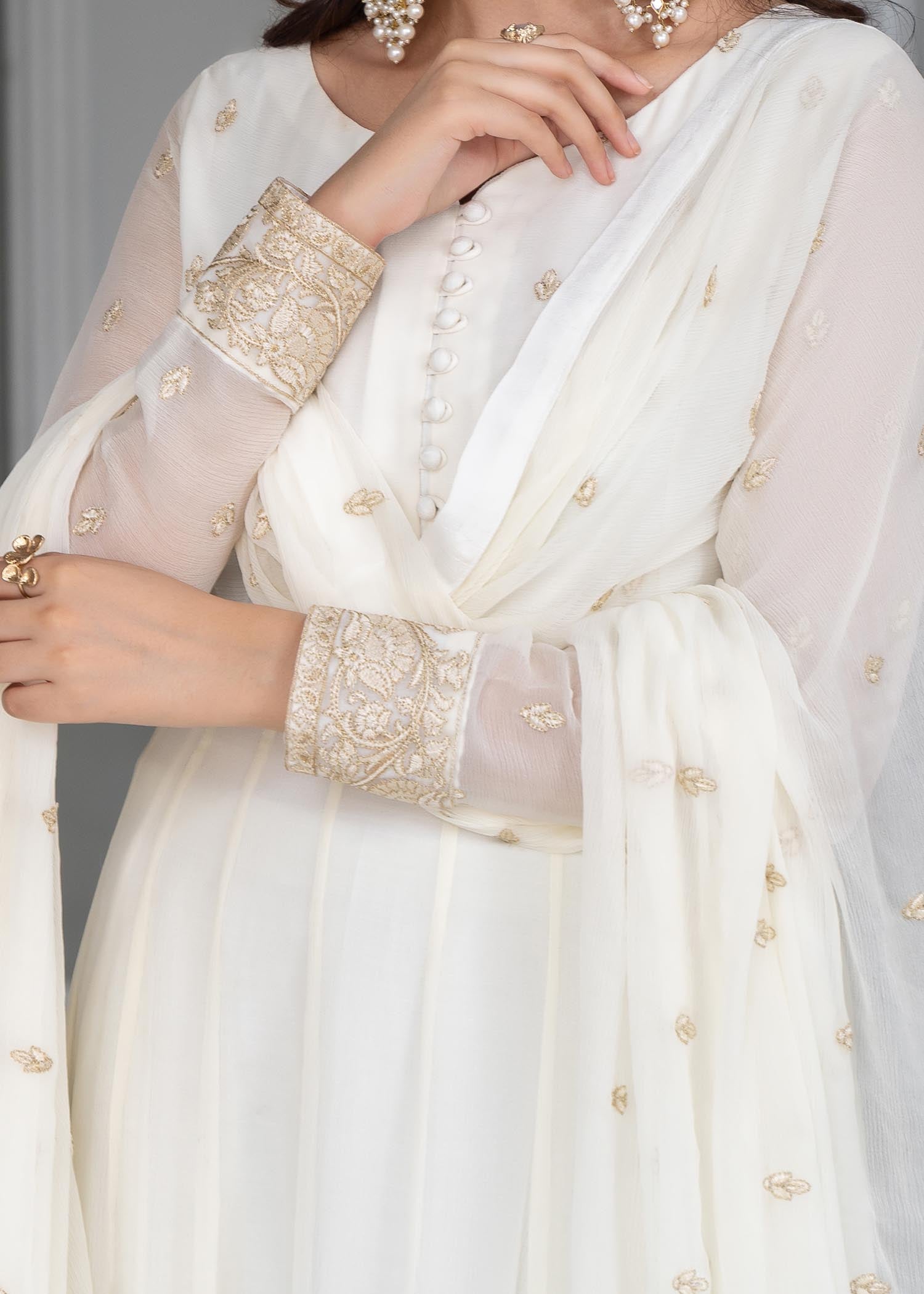 chiffon Pishwas in White
