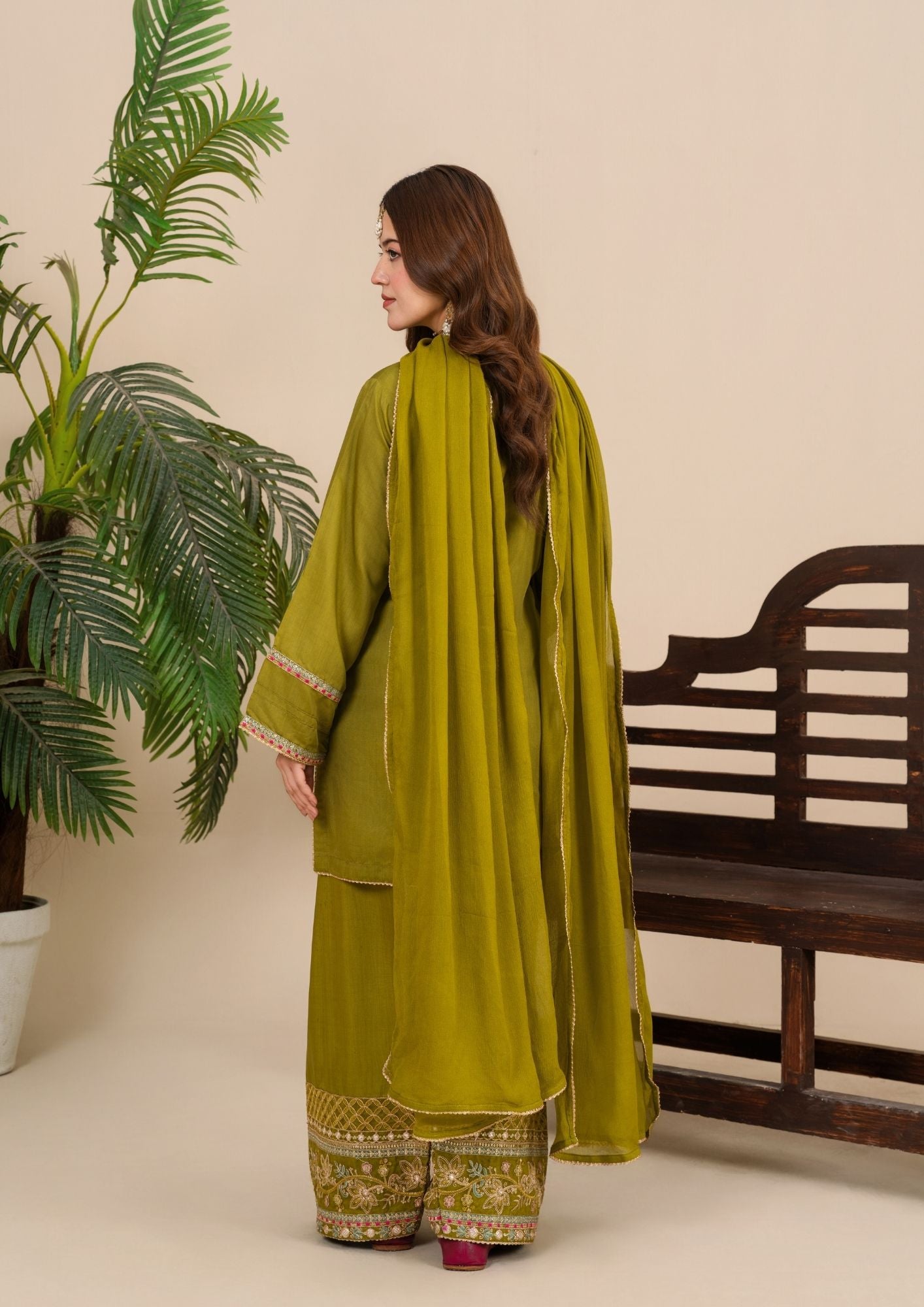 viscose thai silk Kurta Set in Avocado green