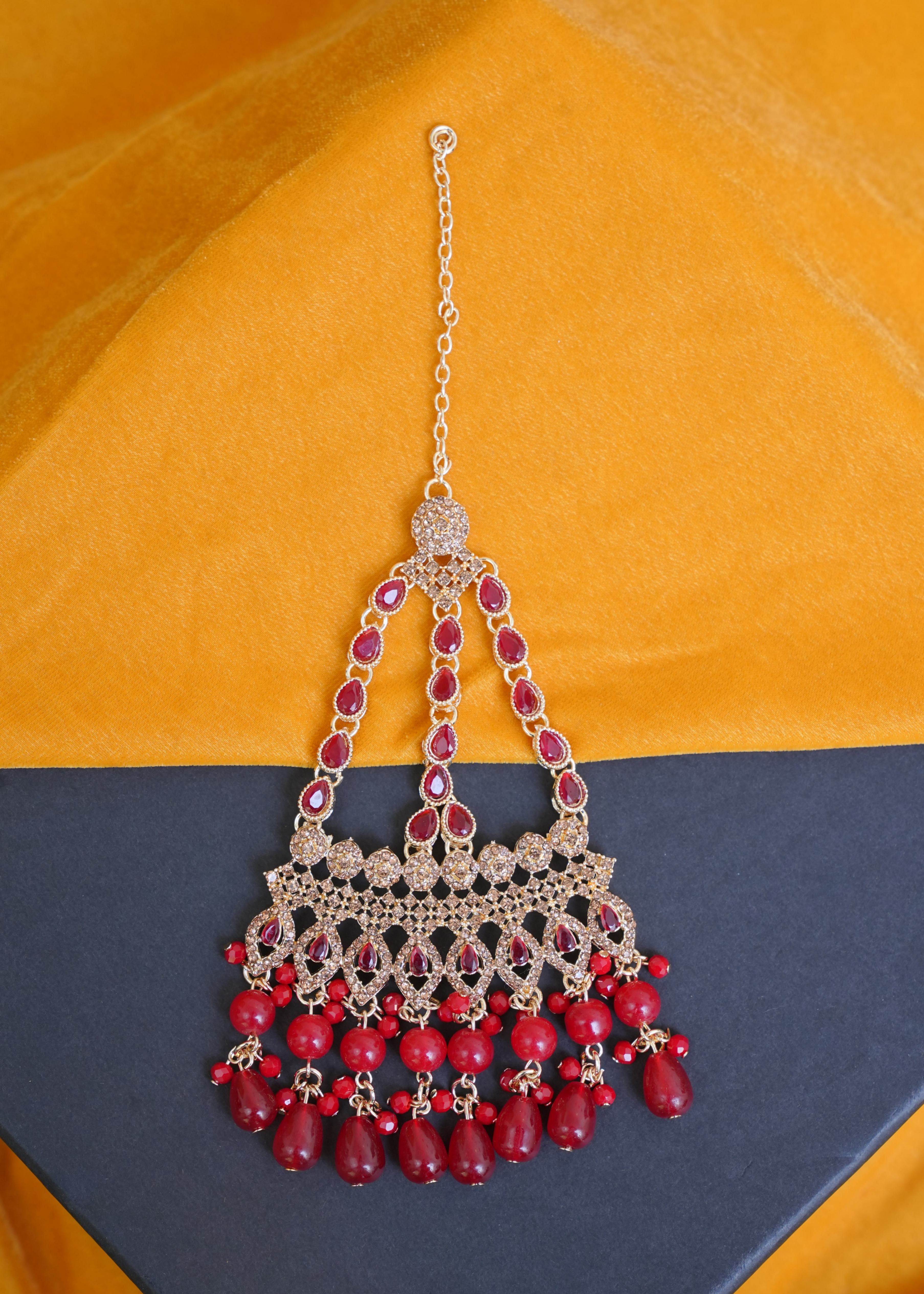 Choker in Maroon, goldenrod Color by - Trendy Women Choker OEI5358