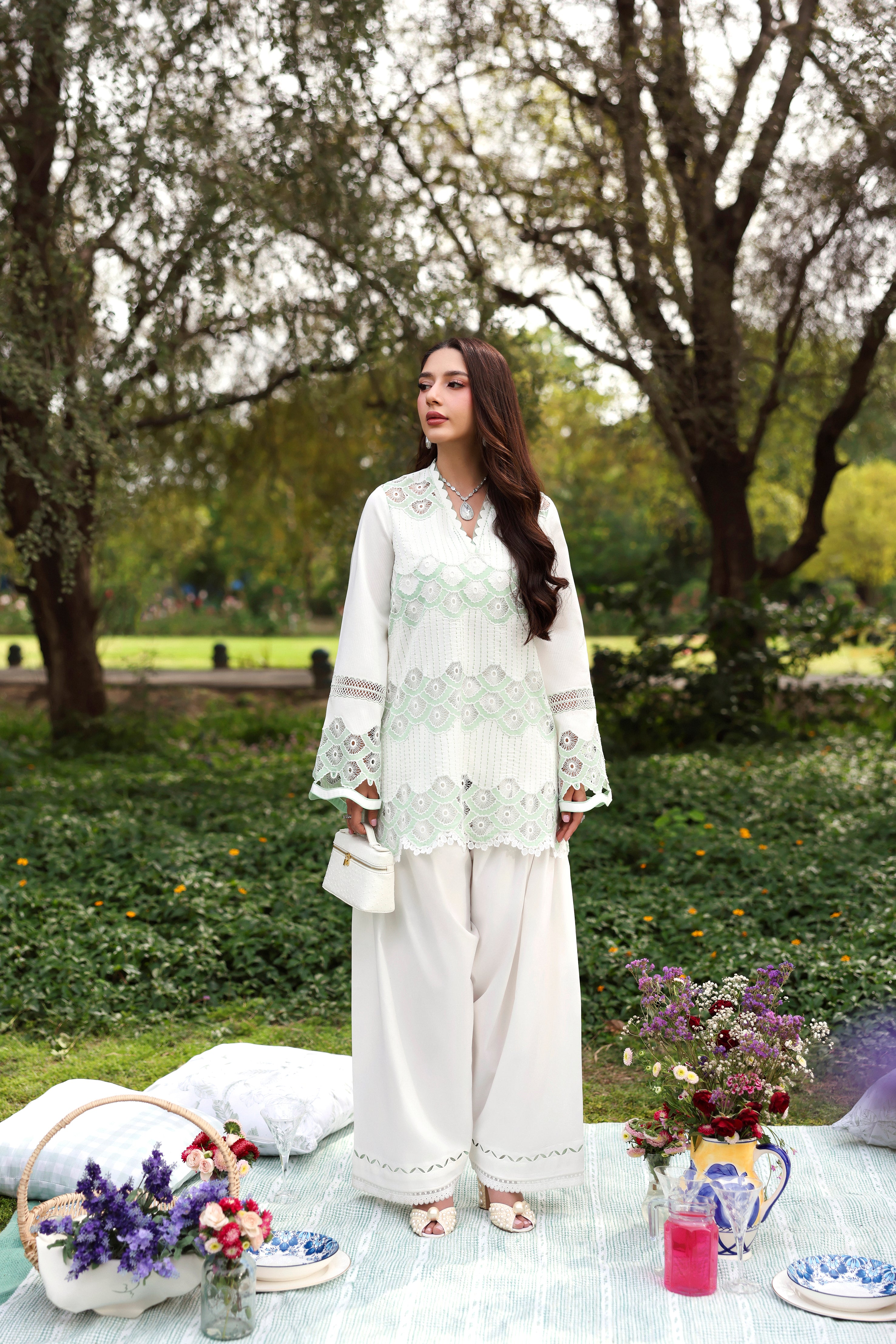 ribbed lawn Kurta Set in Off-white