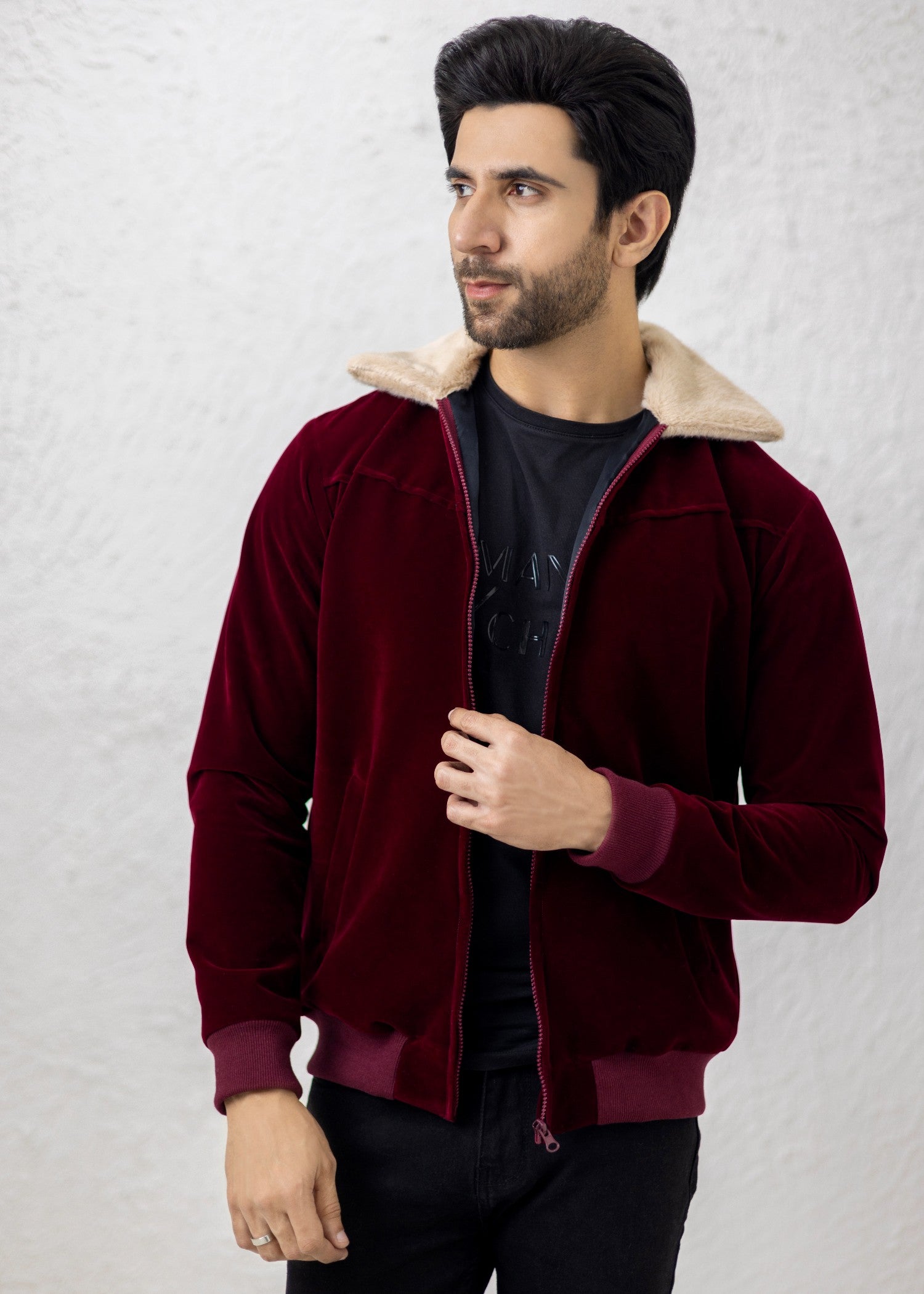 velvet Jacket in Maroon