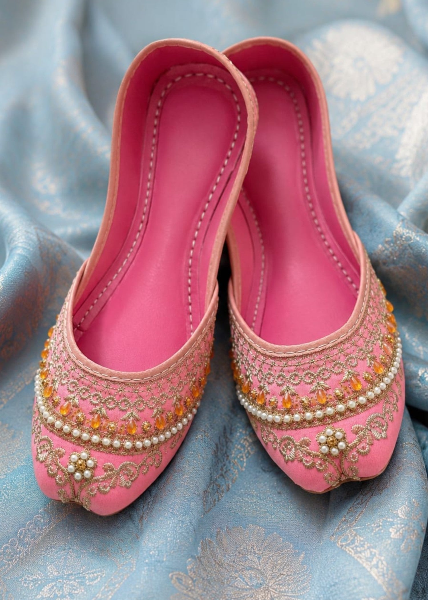 Khussa in Carnation pink by - High Quality Women Khussa JVU5142