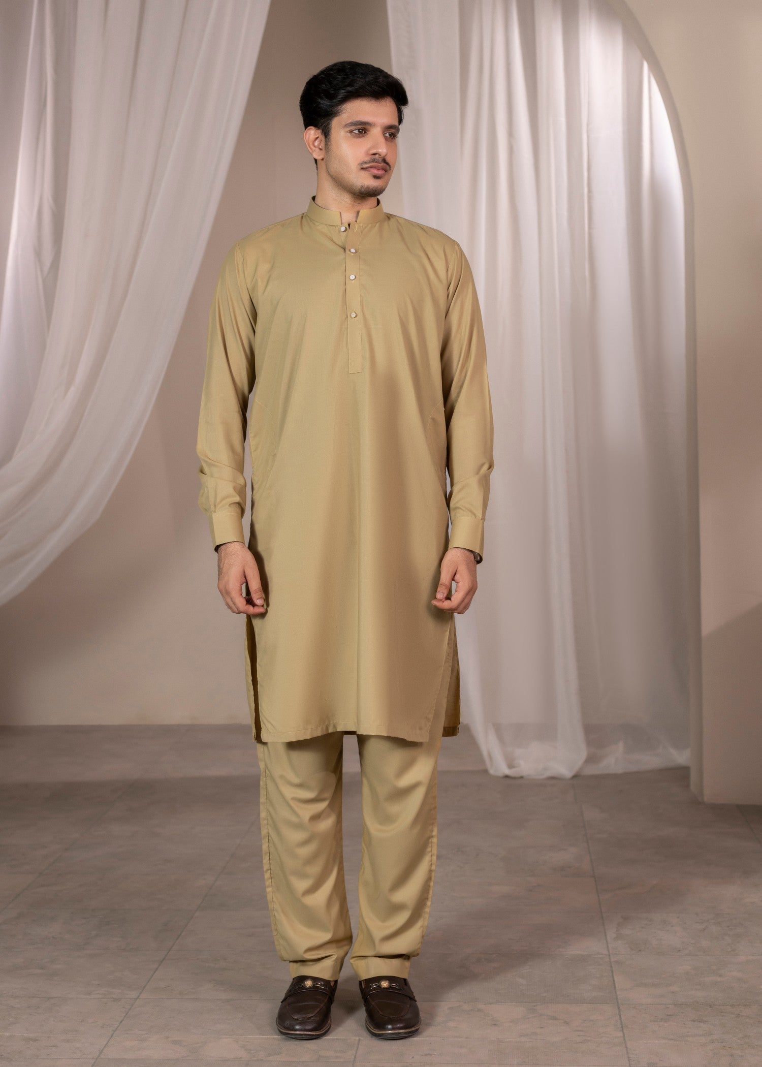 wash & wear Kurta Set in Flax