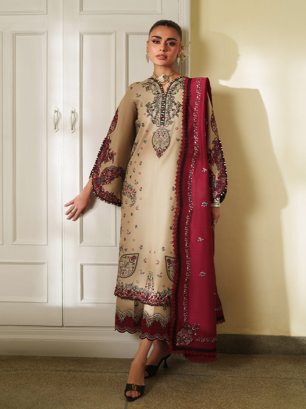 Heritage Dore Lawn – 175-A
