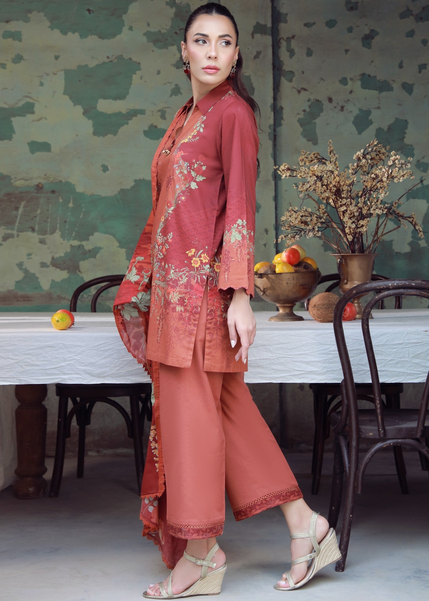 cambric Unstitched in Coral orange
