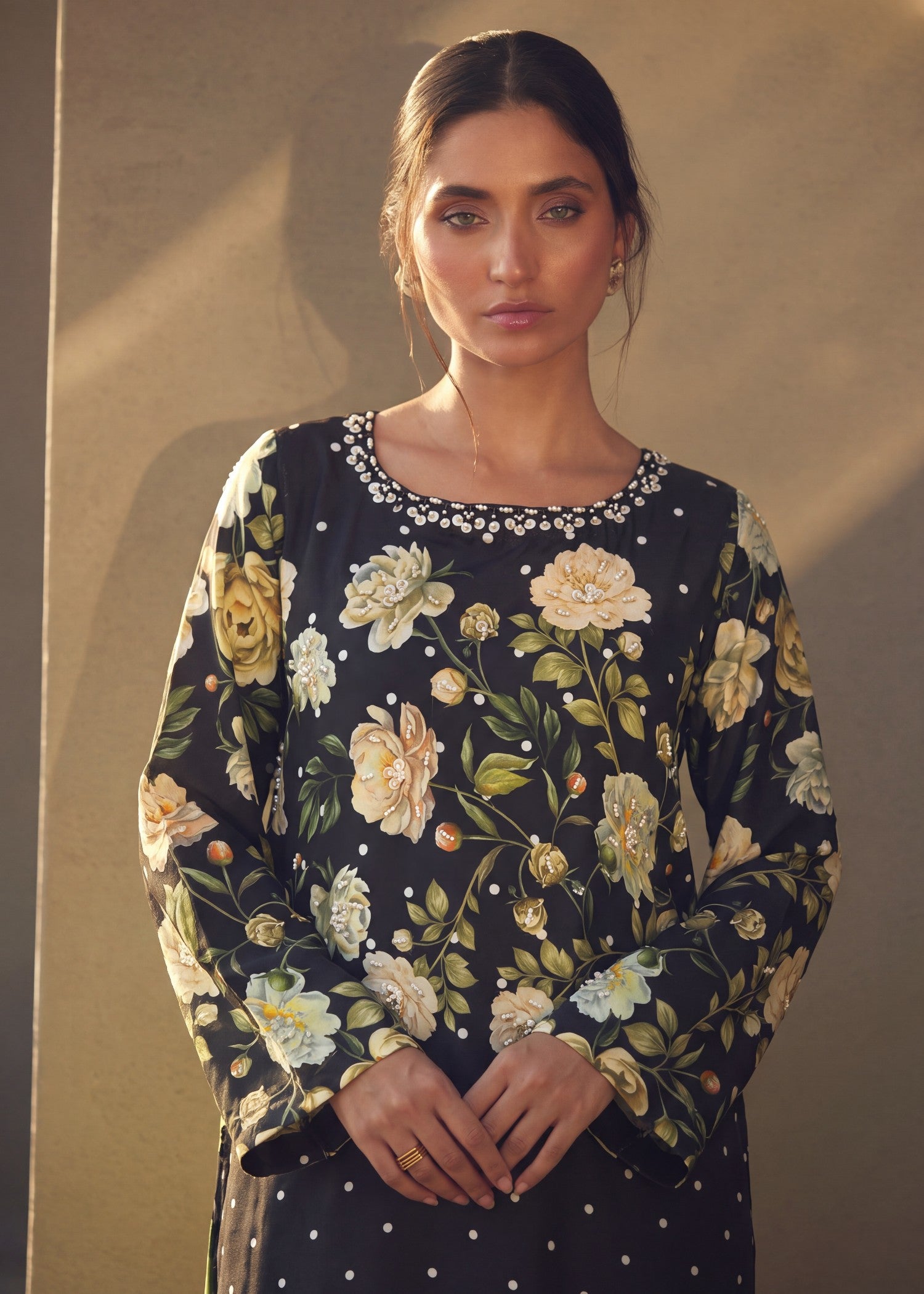 poly silk Kaftan in Black
