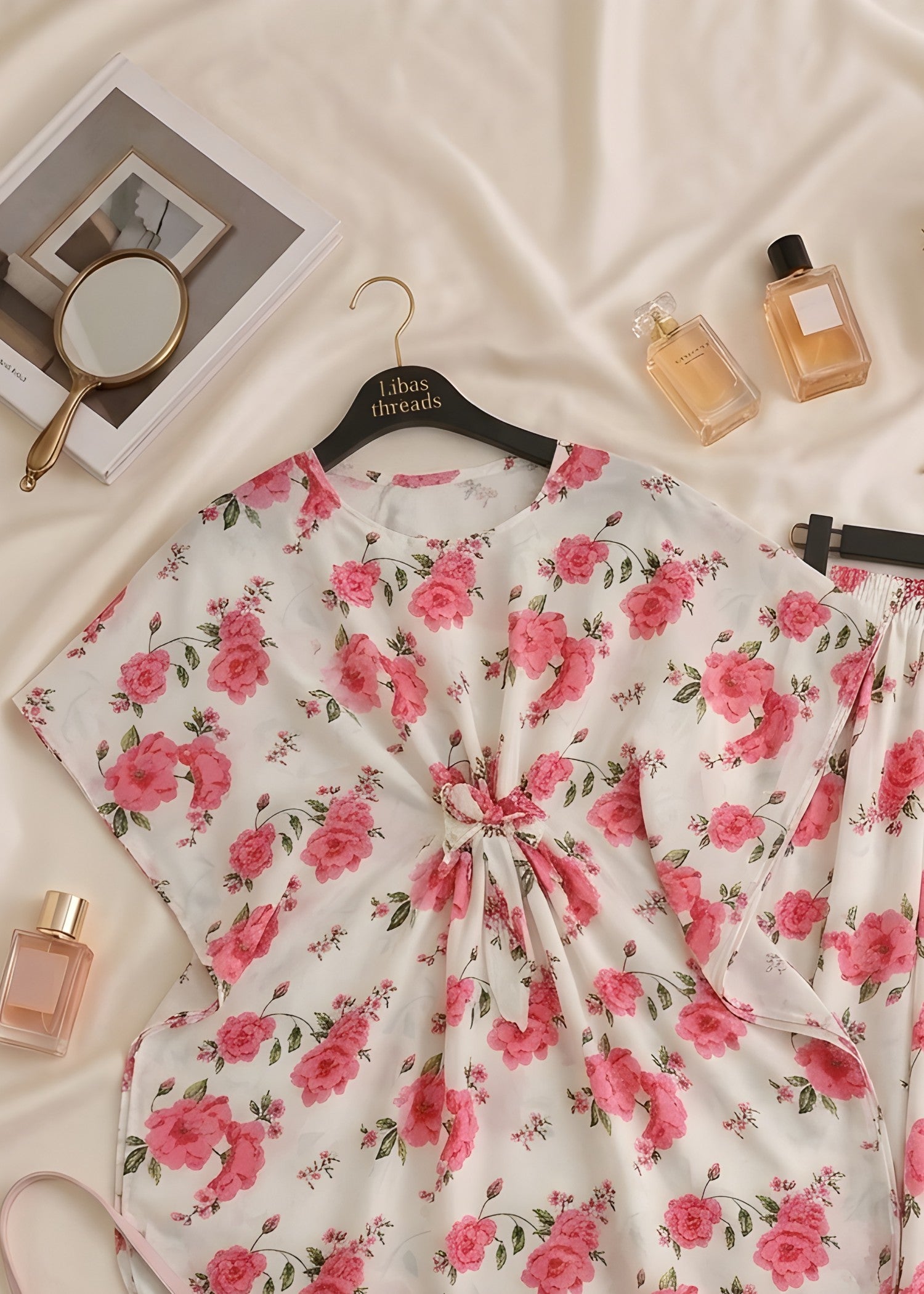 poly silk Kaftan in Flamingo
