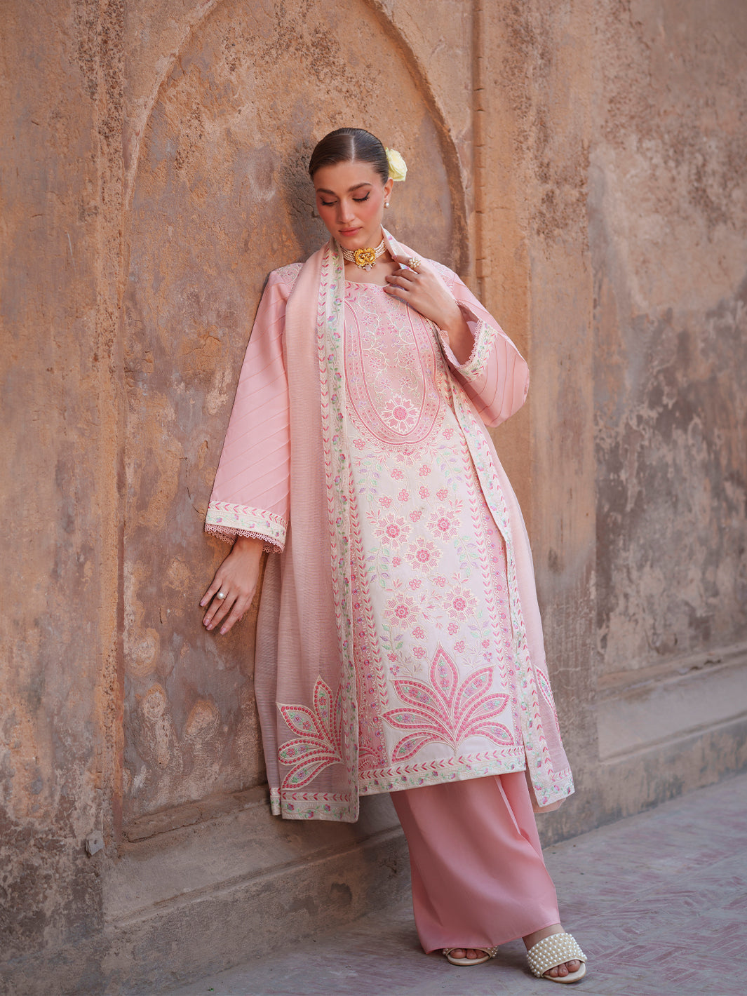 Nilofer Luxury Lawn – NL-01