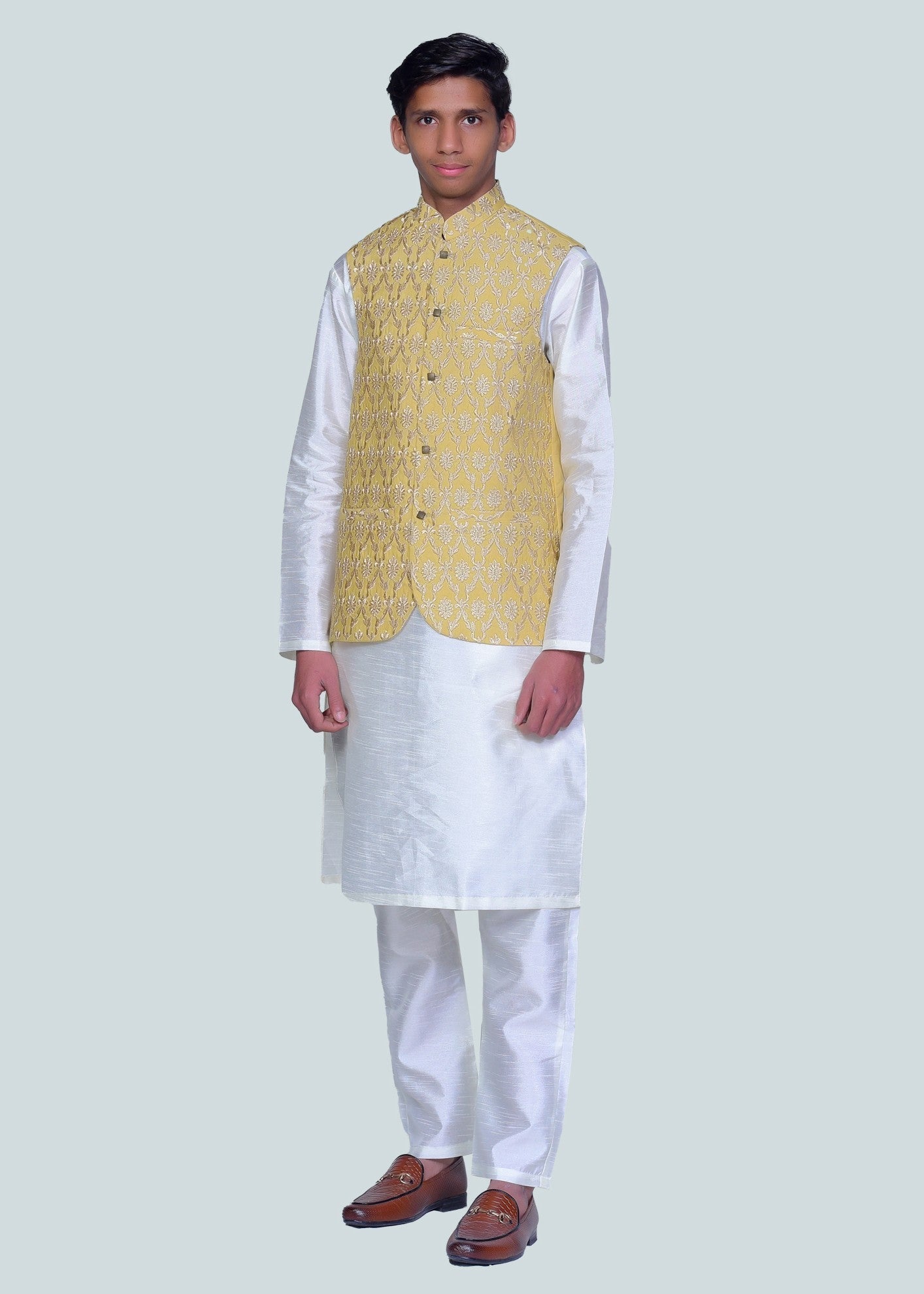 silk Waistcoat in Mari gold
