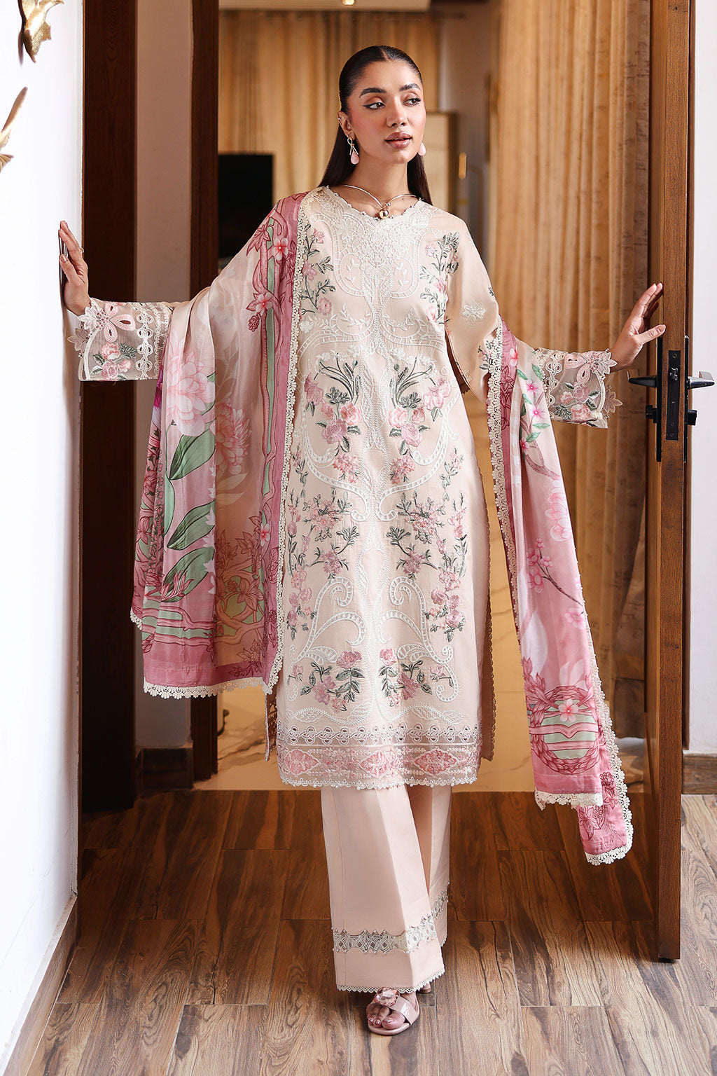 Andaaz Luxury Lawn – Z-1409
