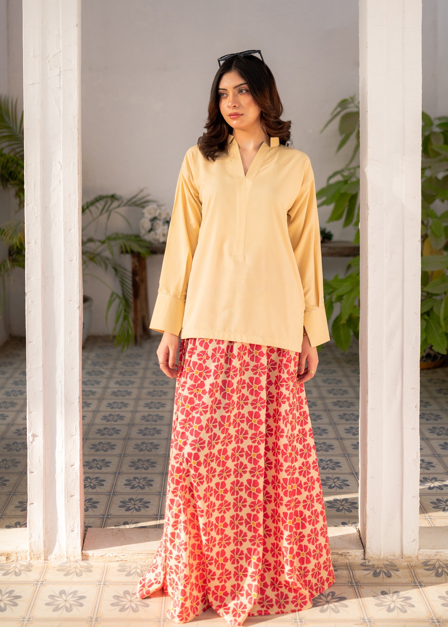 polyester crepe Skirt in Pale yellow