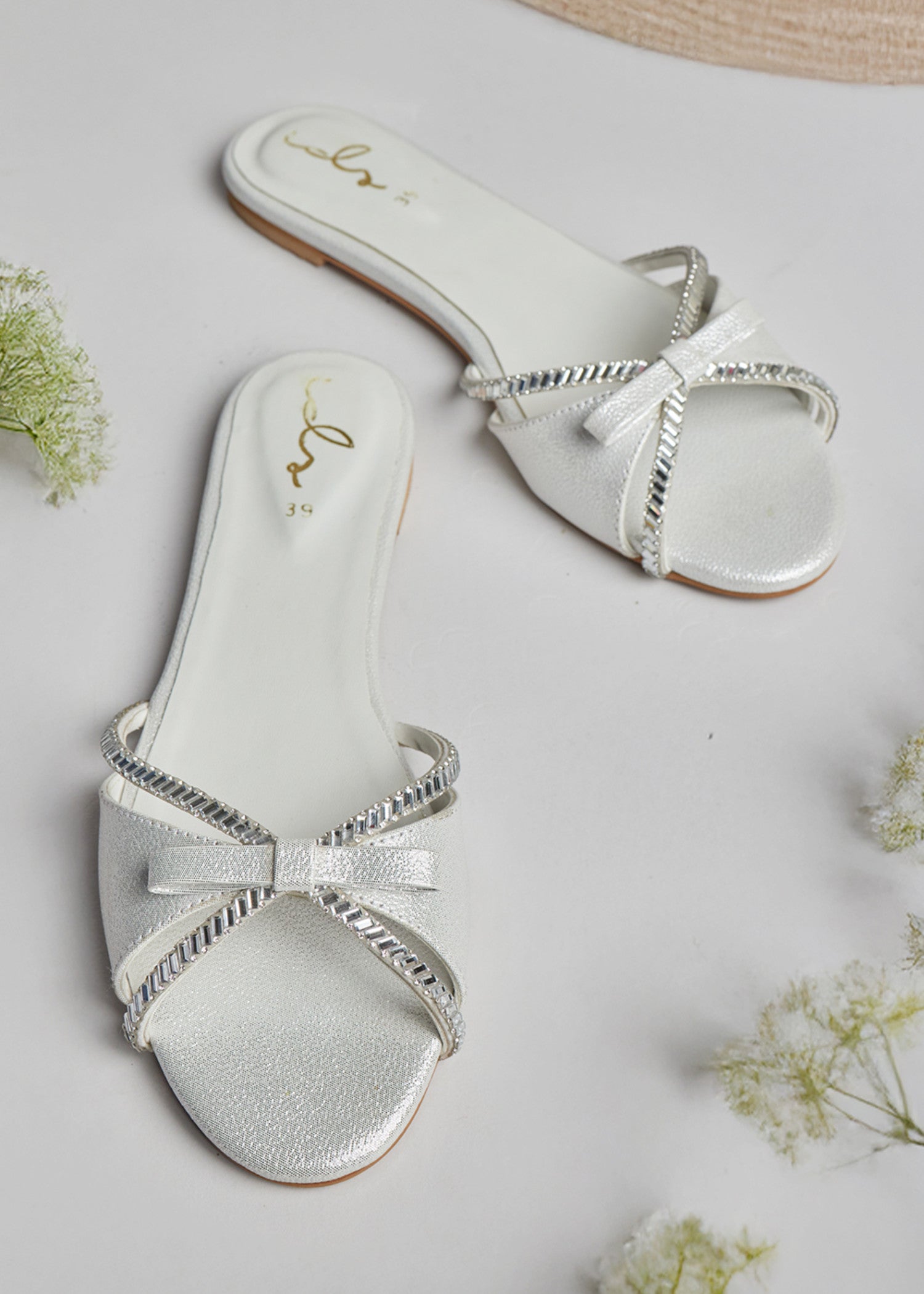 Flats in White by - High Quality Women Flats SYC6039
