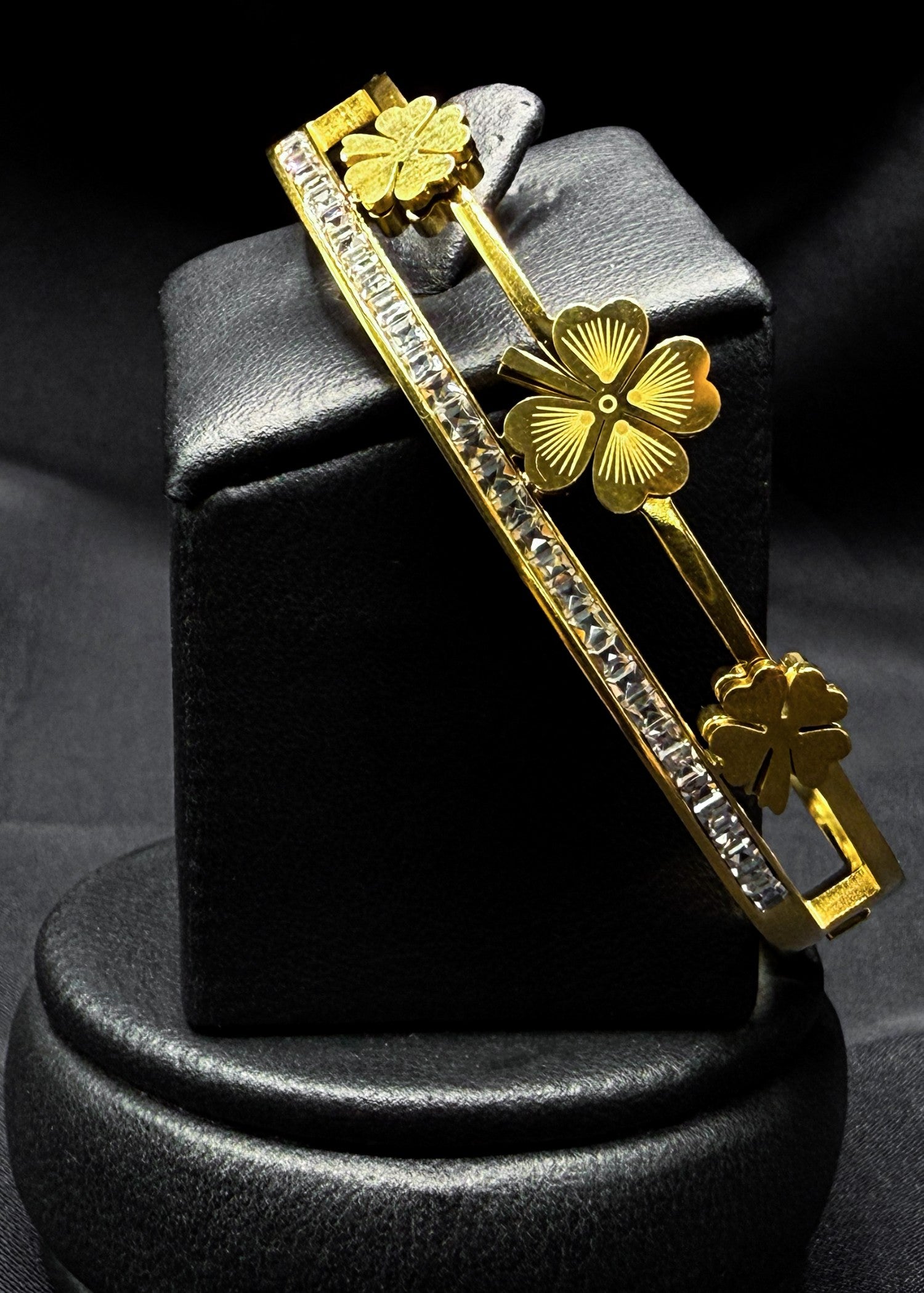 Bracelet in Gold Color by - Trendy Women Bracelet FFA9155