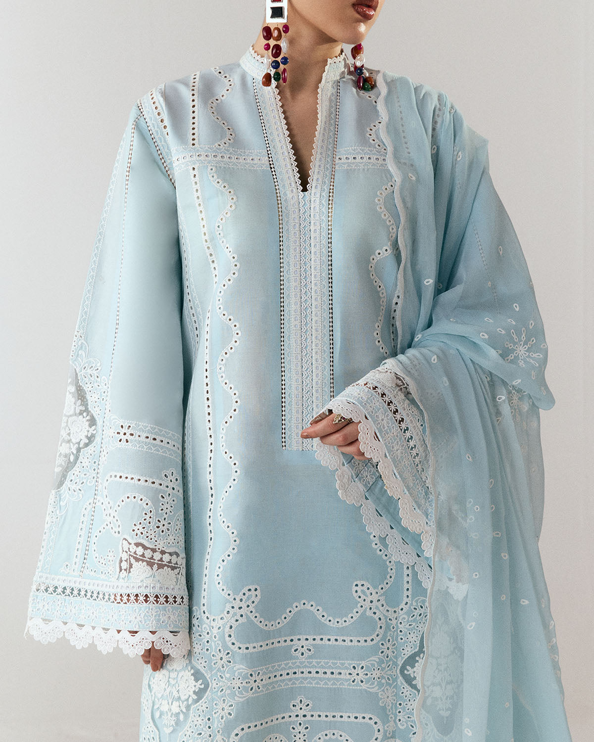 Jugnu Luxury Lawn Edit – Dira