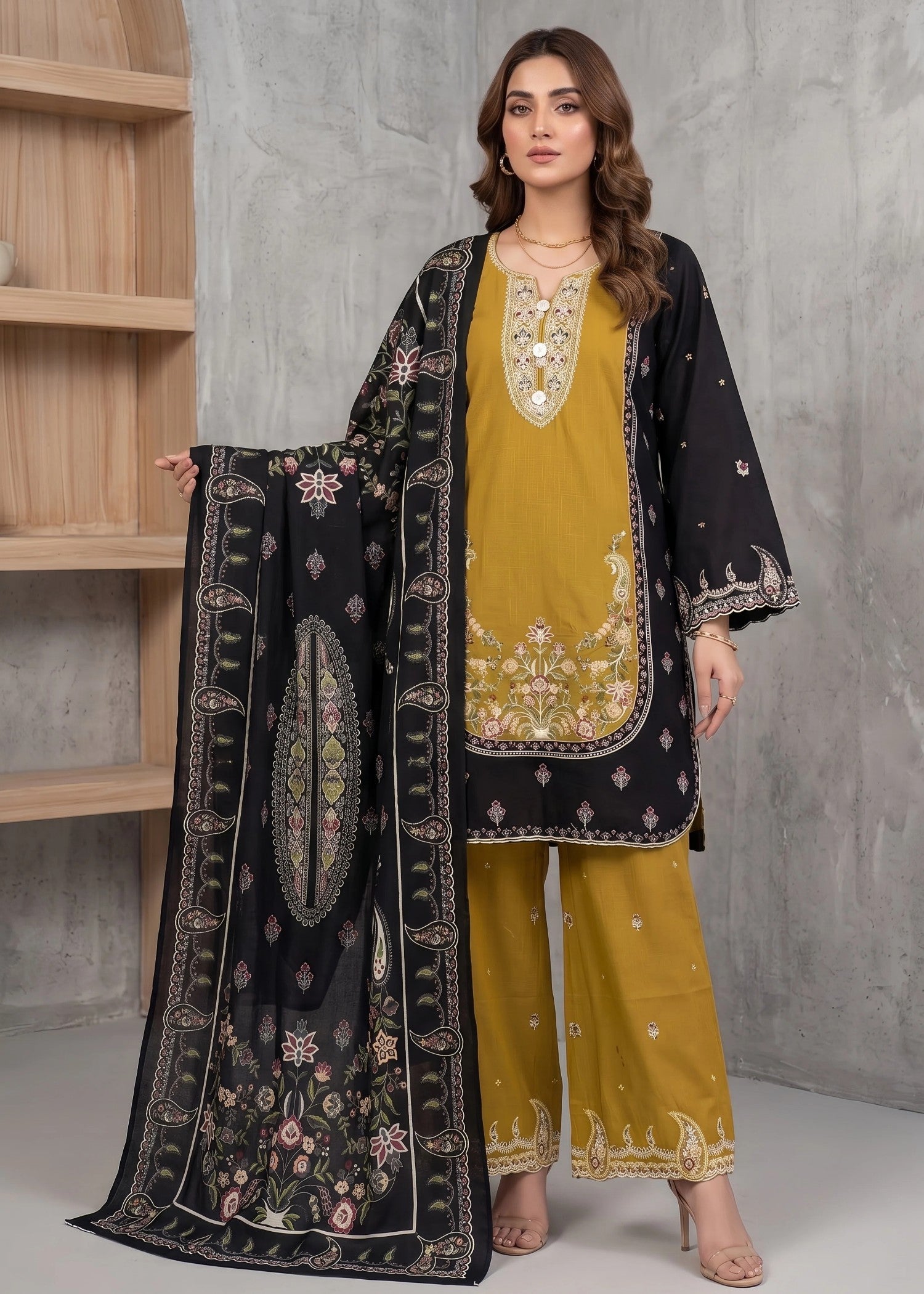 cotton linen Kurta Set in Black, goldenrod
