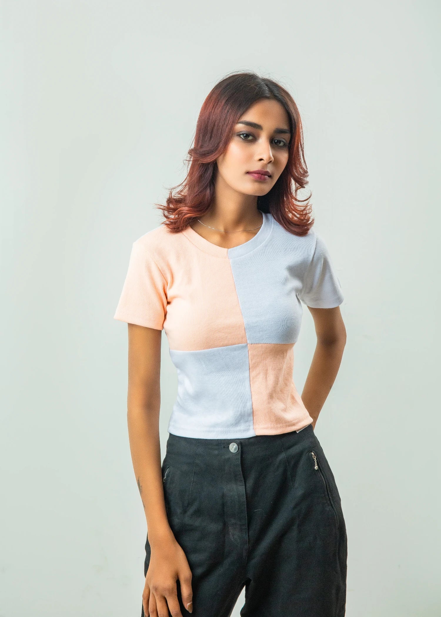 jersey knit Top in White, peach orange